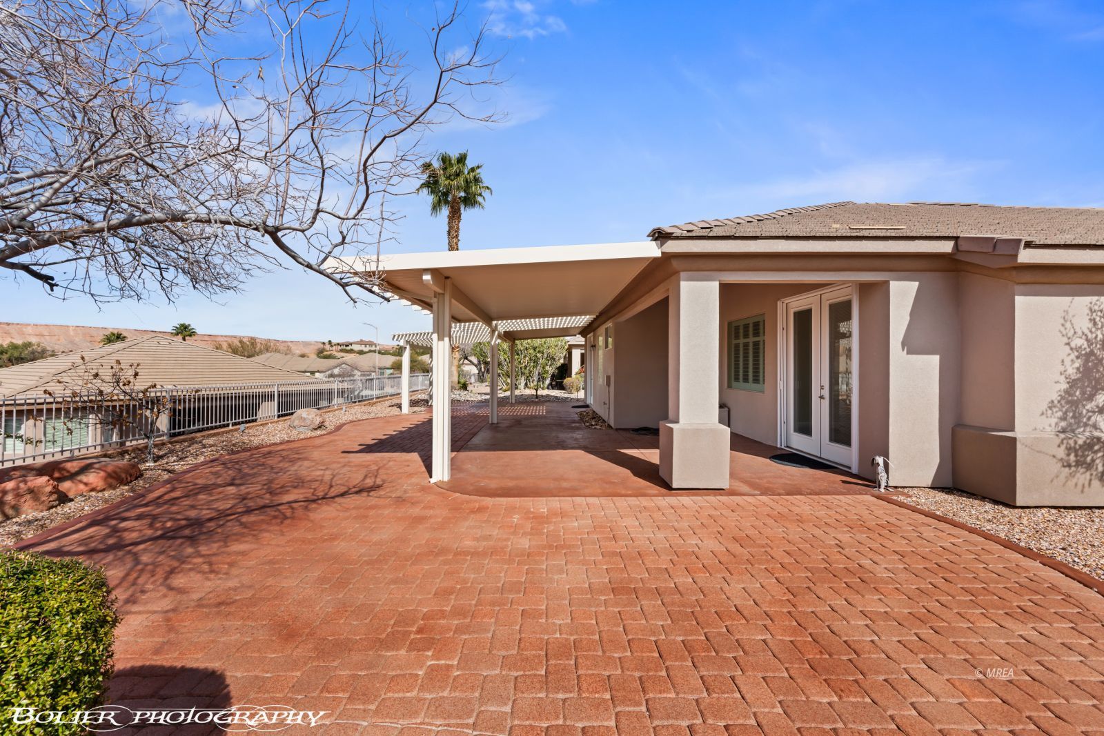 1037  Highland Hills Dr. 