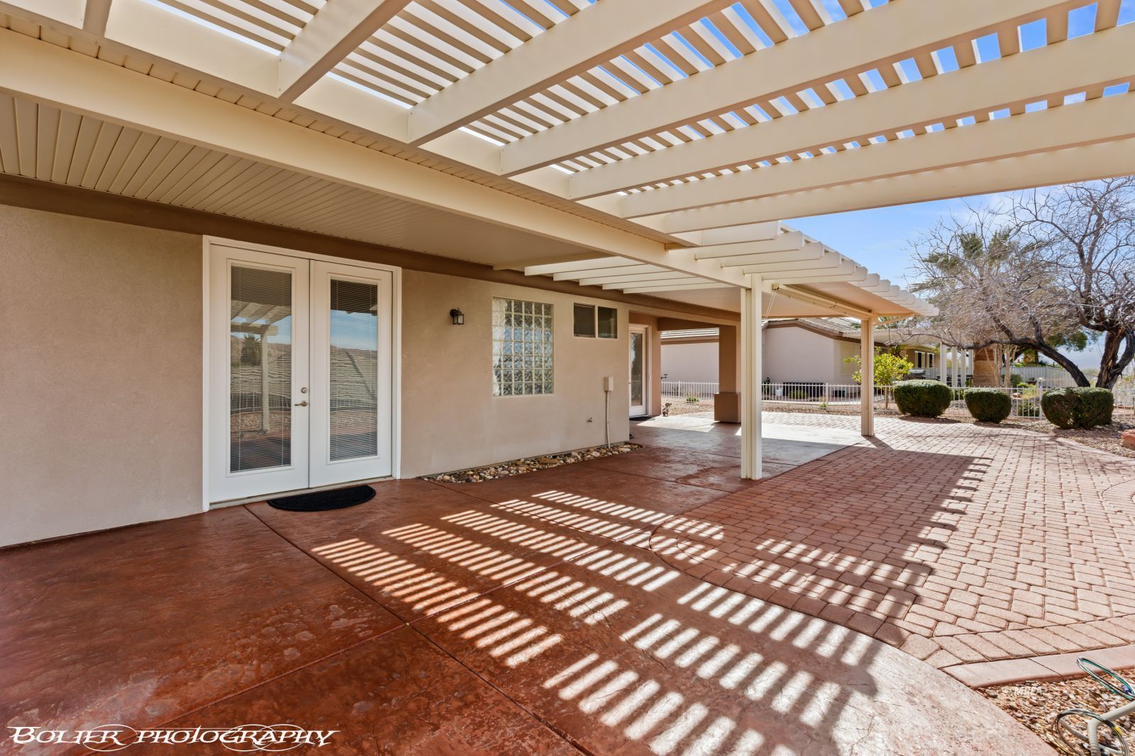 1037  Highland Hills Dr. 