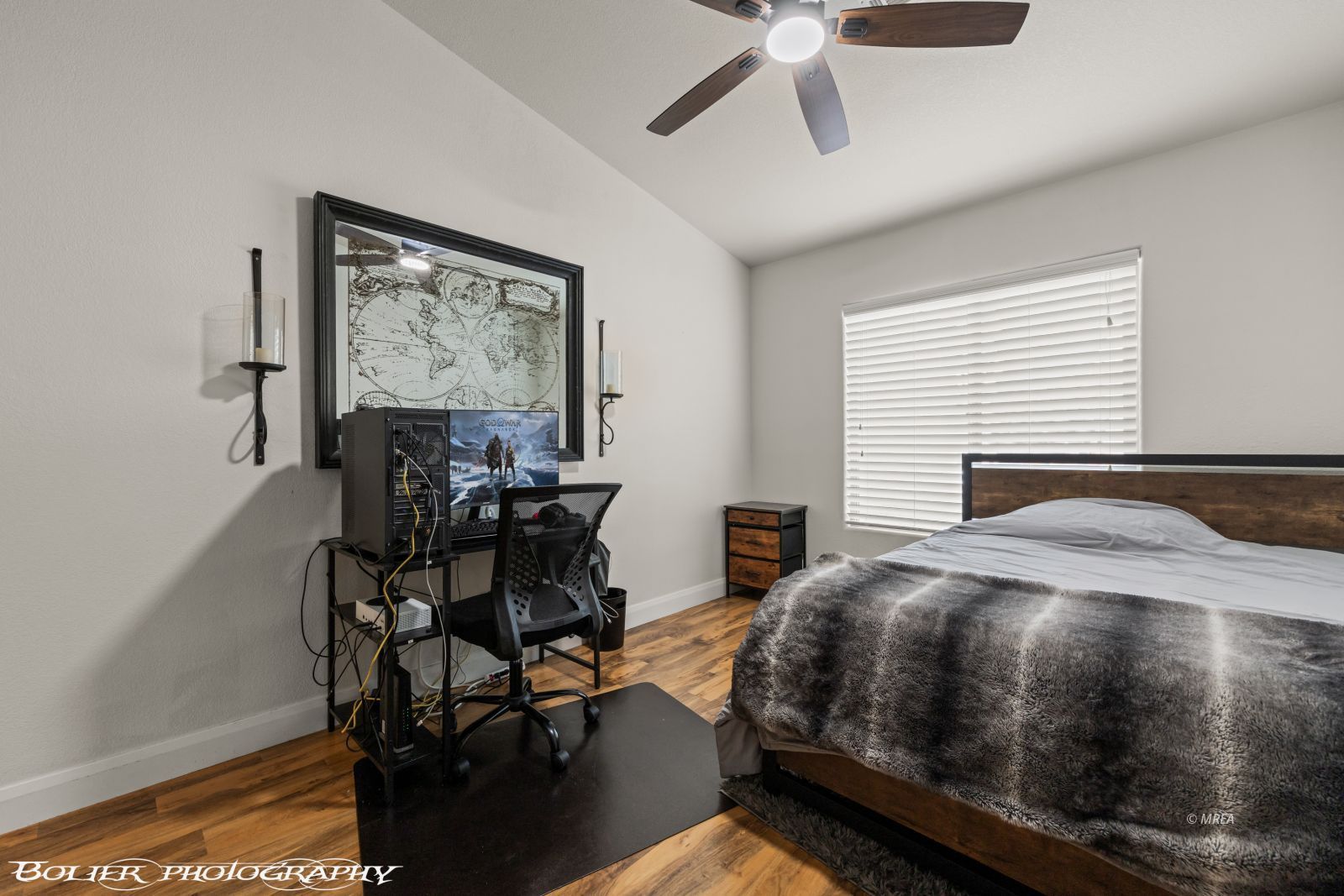 1231  Indian Wells Rd