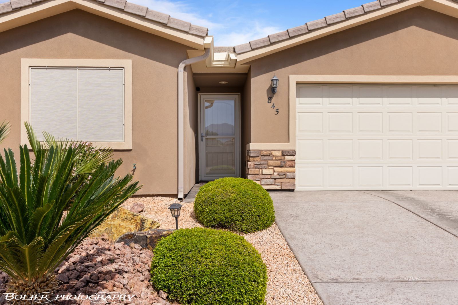 845  Santa Maria Way