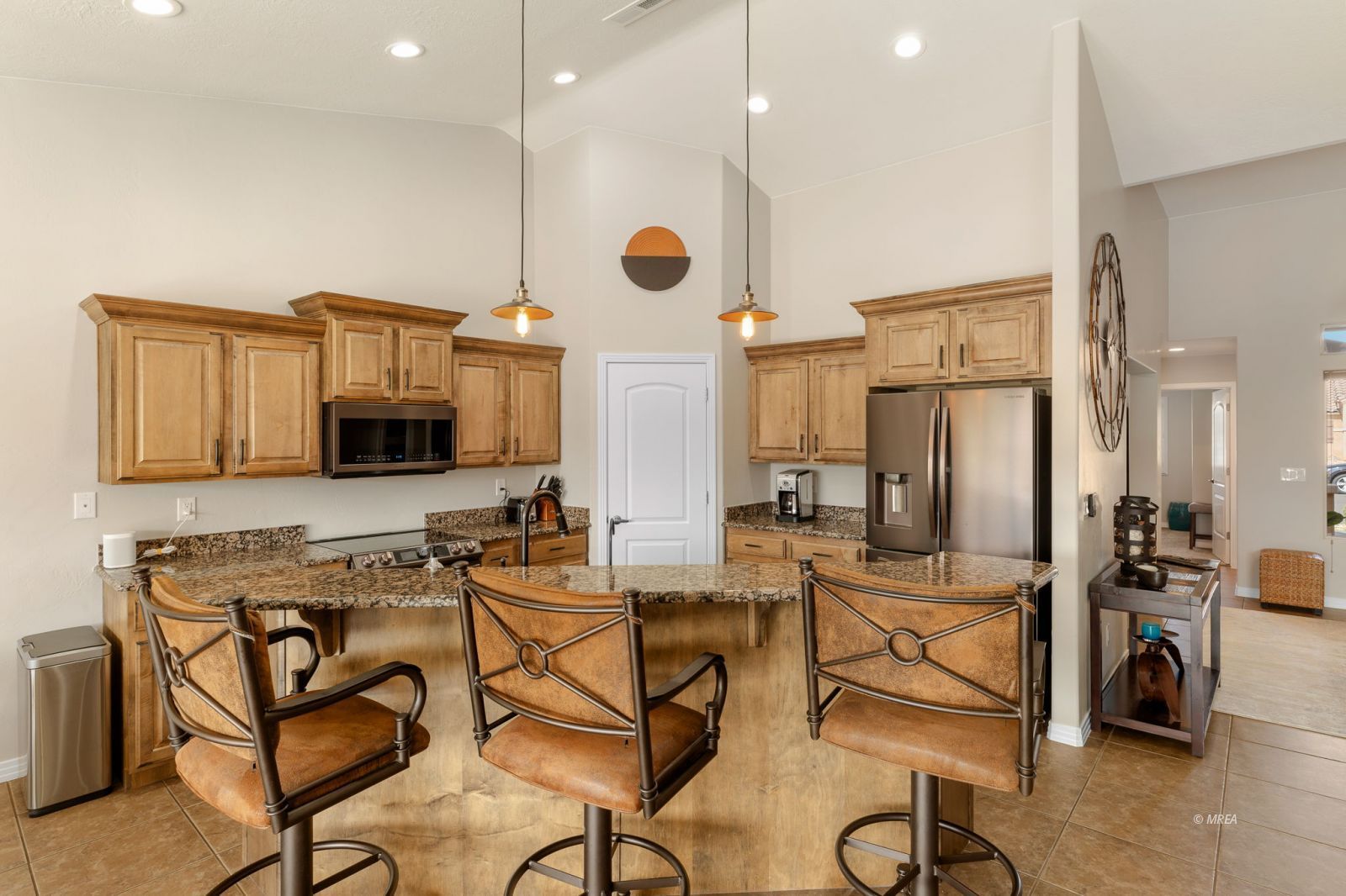 858  Falcon Glenn Dr