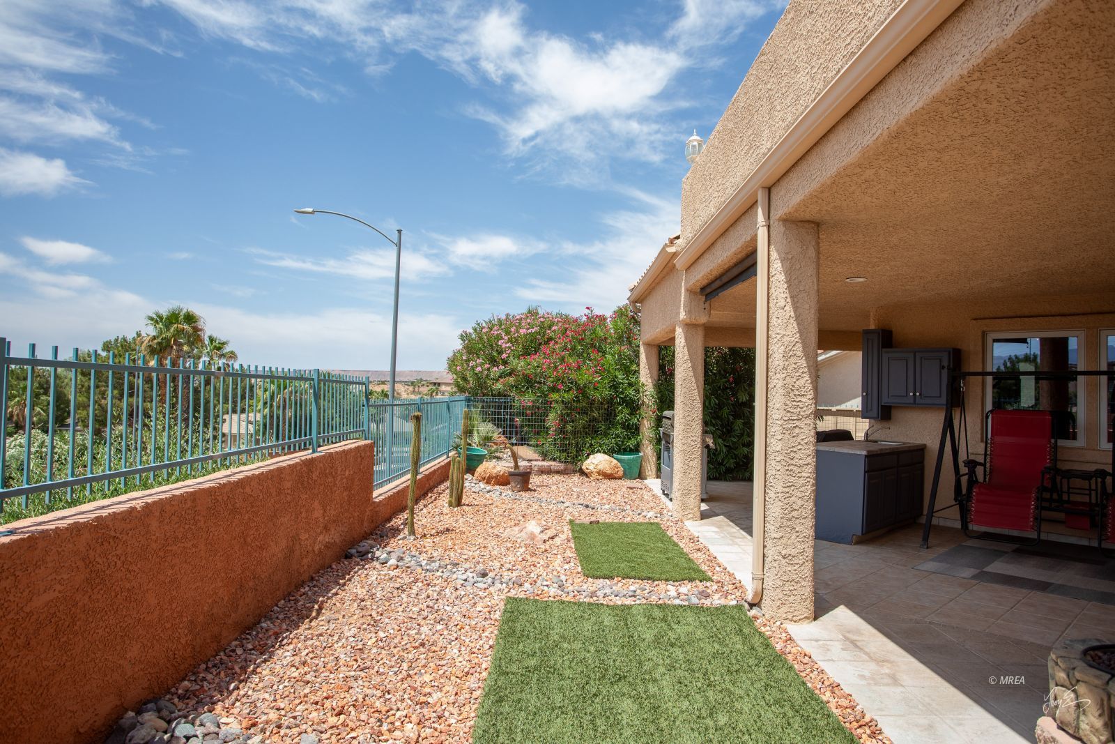 414  Crystal Canyon Dr