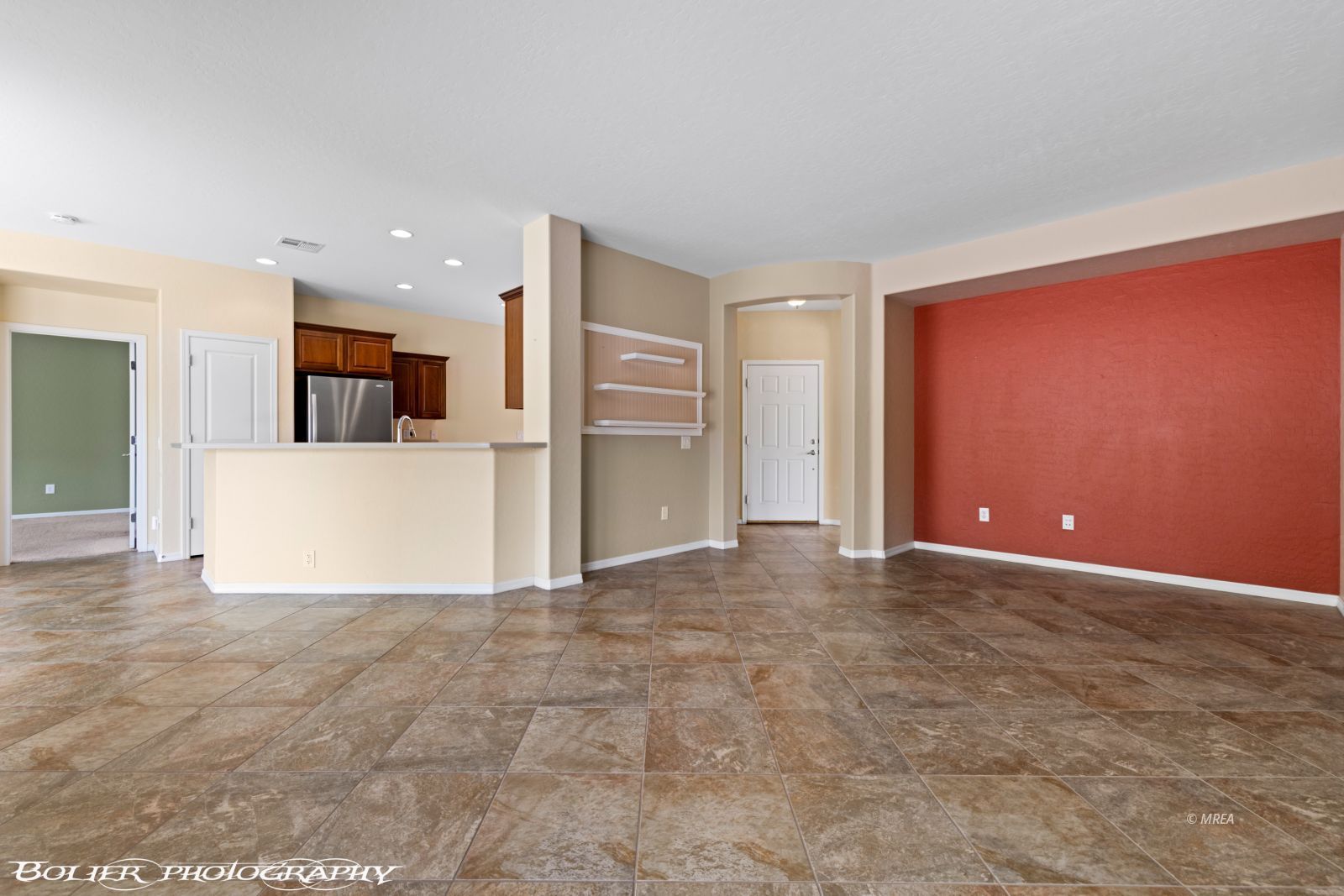 1421  Chuck Wagon Run 