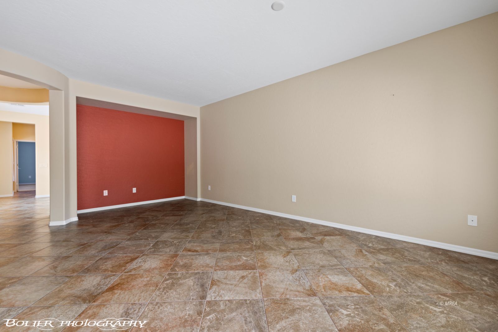 1421  Chuck Wagon Run 