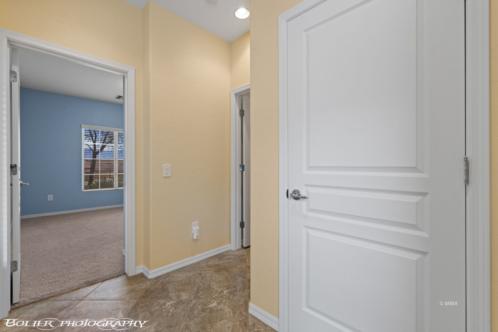 1421  Chuck Wagon Run 