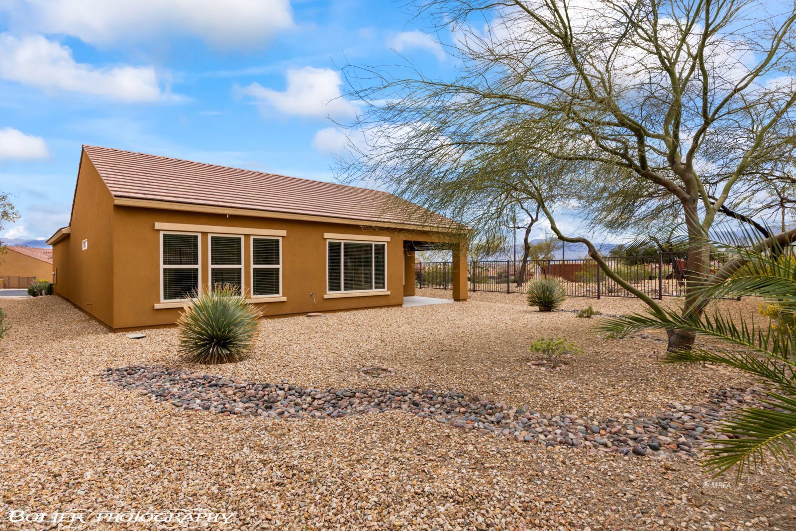 1421  Chuck Wagon Run 