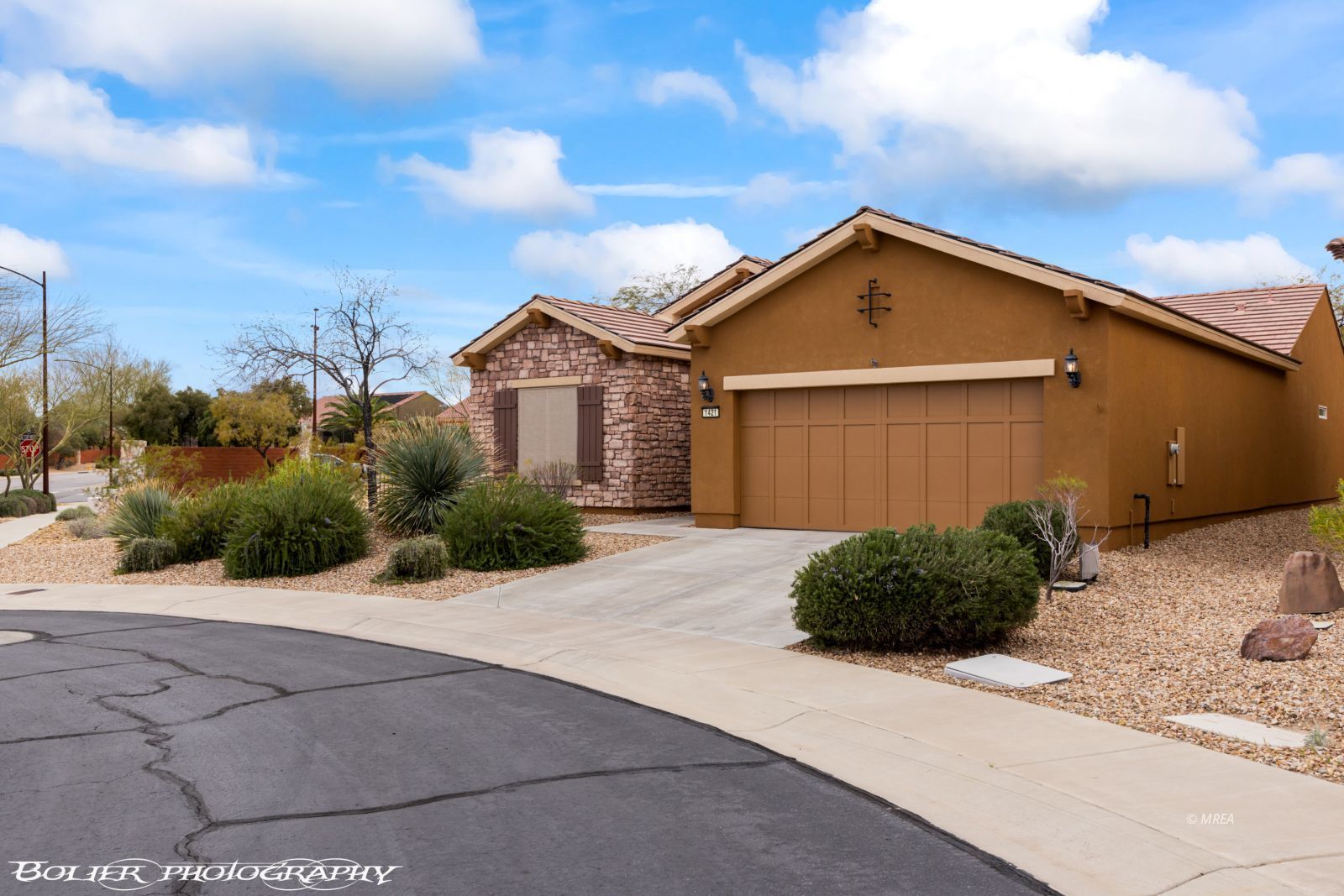 1421  Chuck Wagon Run 