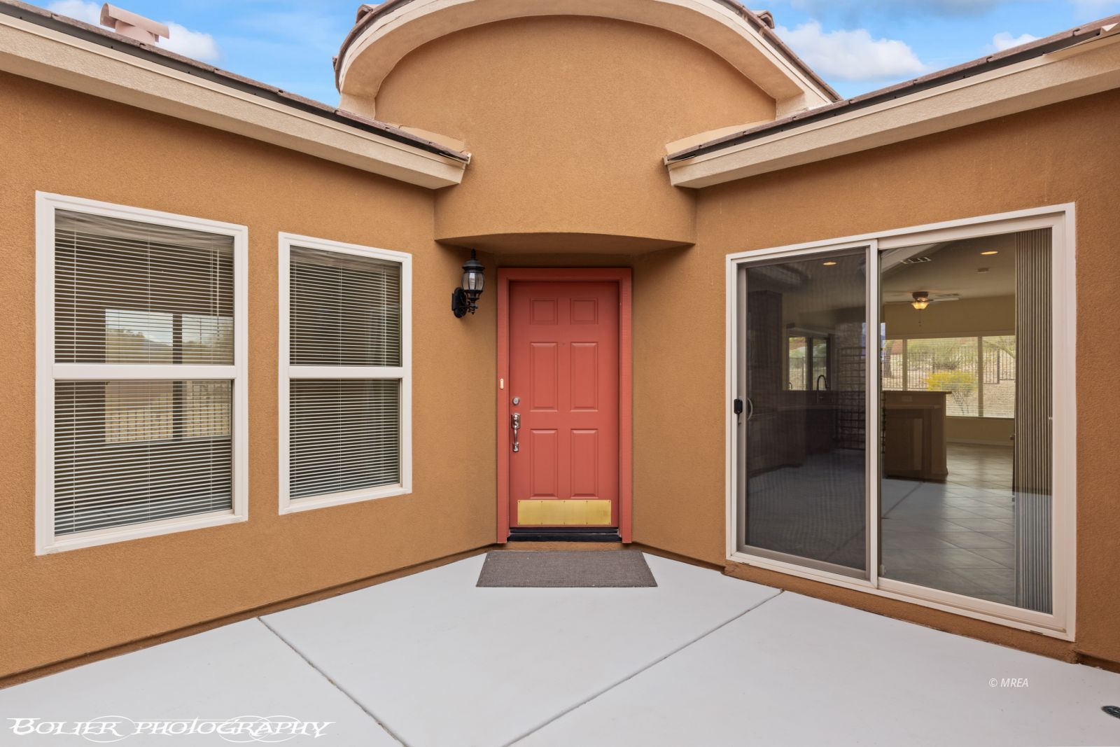 1421  Chuck Wagon Run 