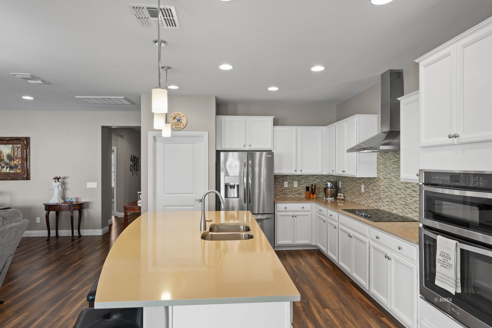 1399  White Water Way