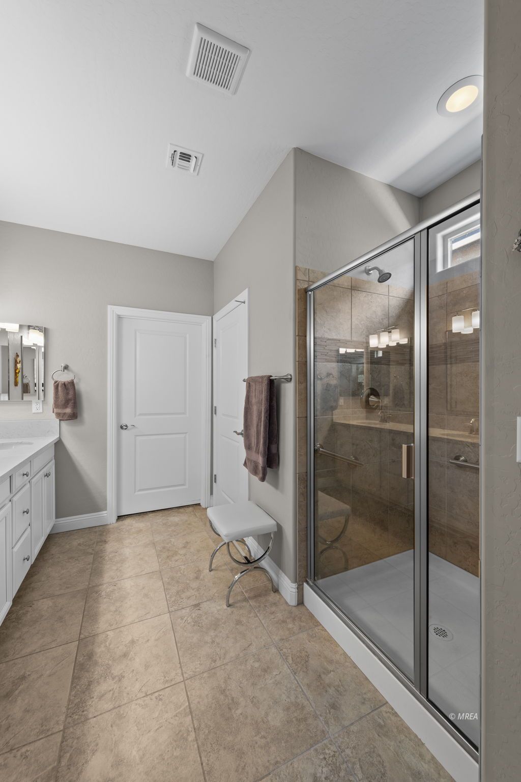 1399  White Water Way