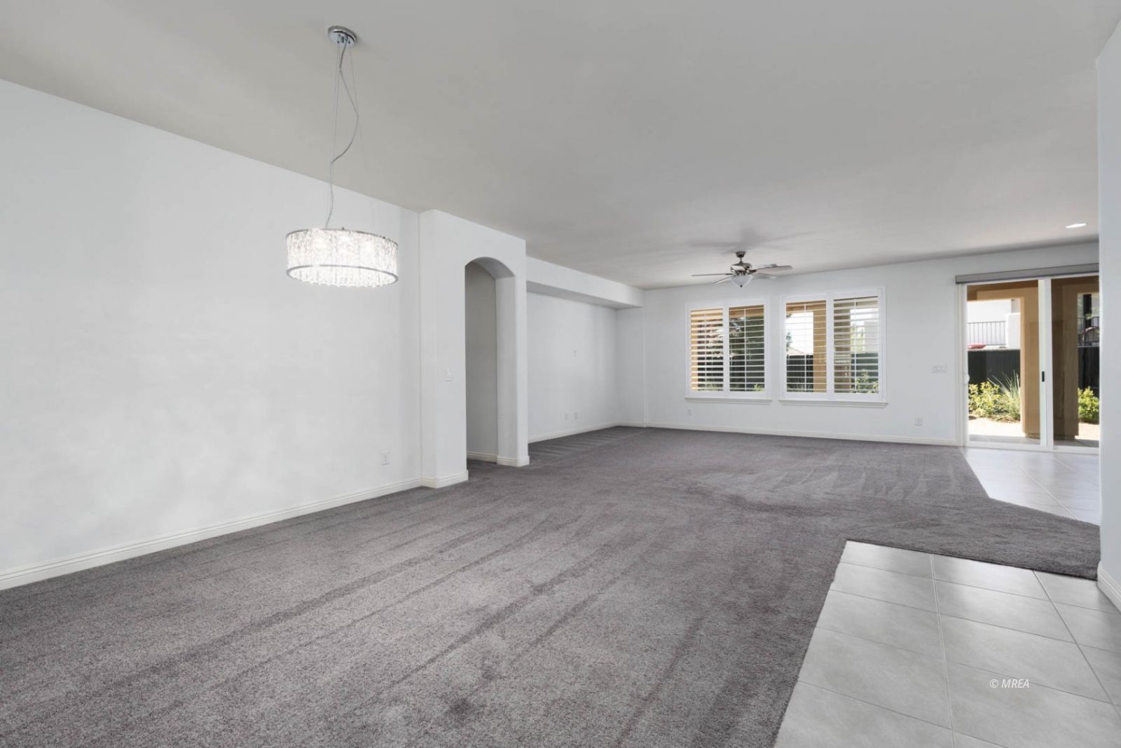 1147  Pebble View Ln