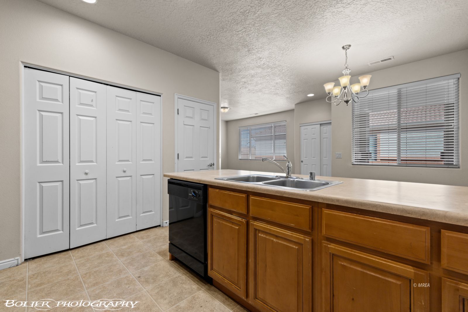 83  Desert Willow Ln #A