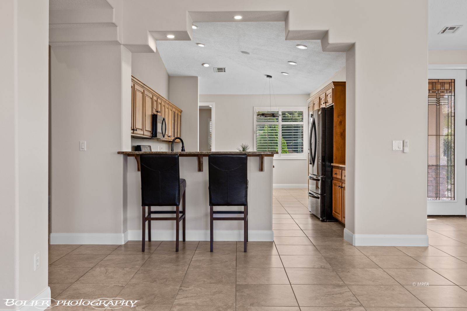 559  Highland View Ct