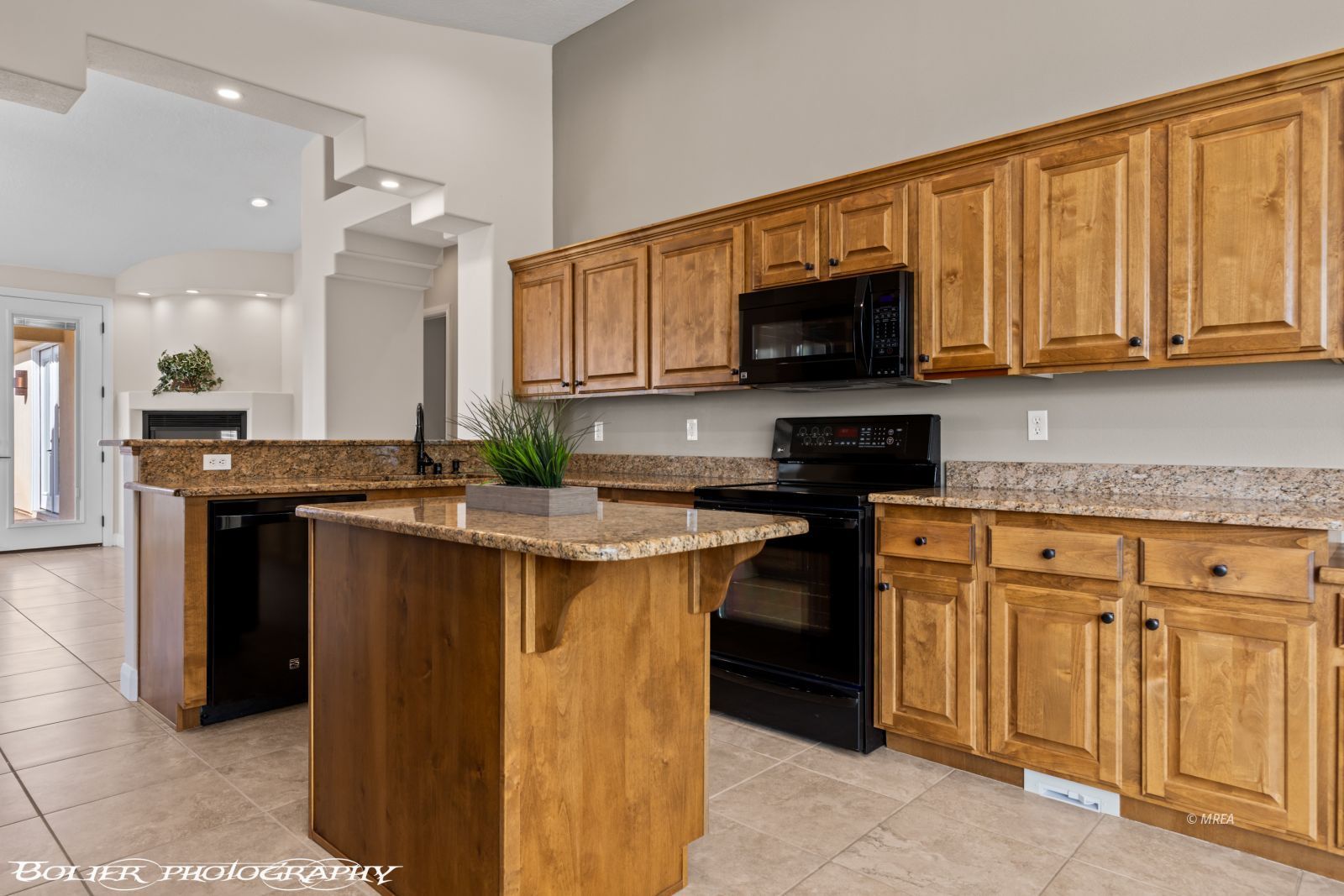 559  Highland View Ct