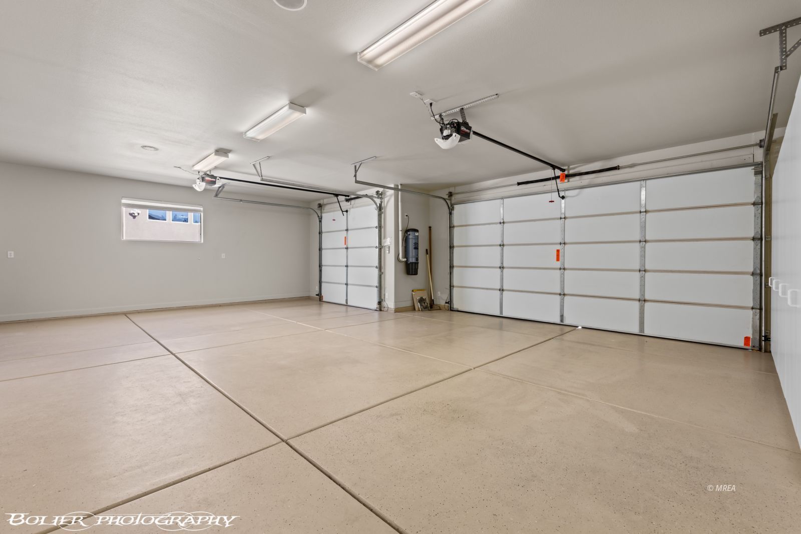 559  Highland View Ct