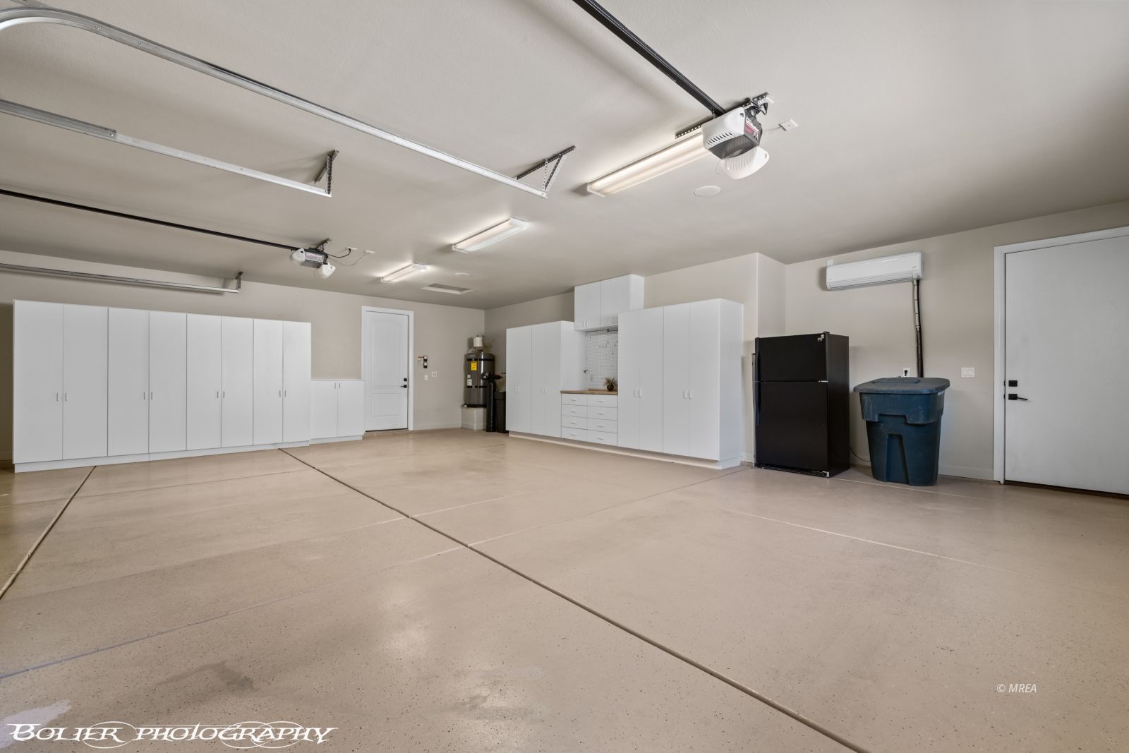 559  Highland View Ct