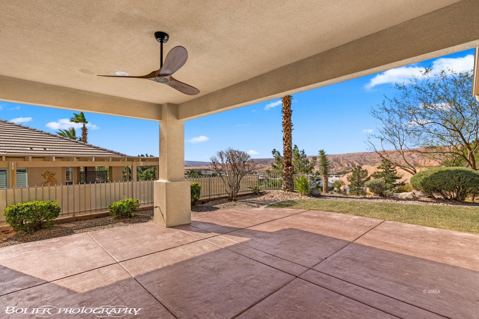 559  Highland View Ct