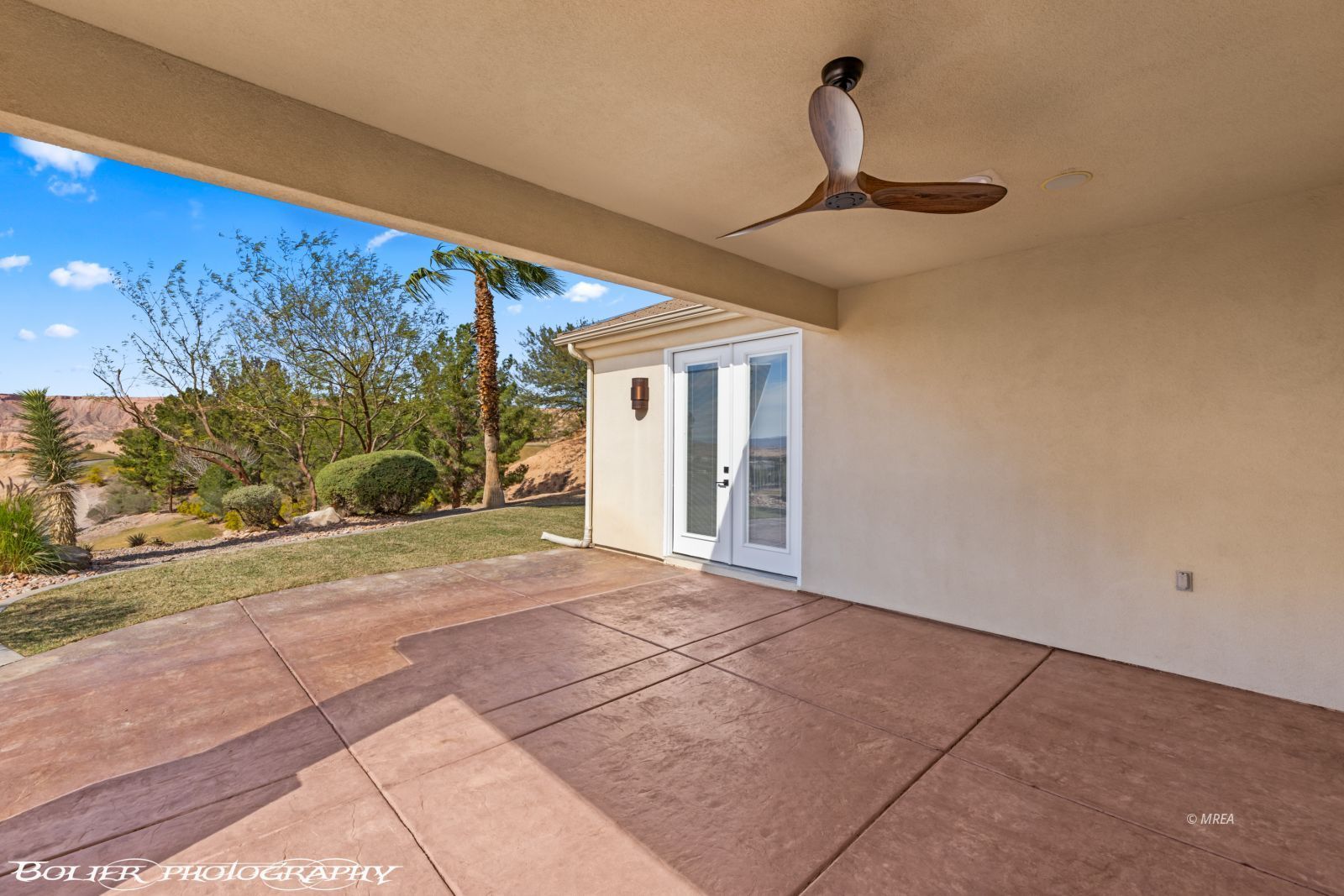 559  Highland View Ct