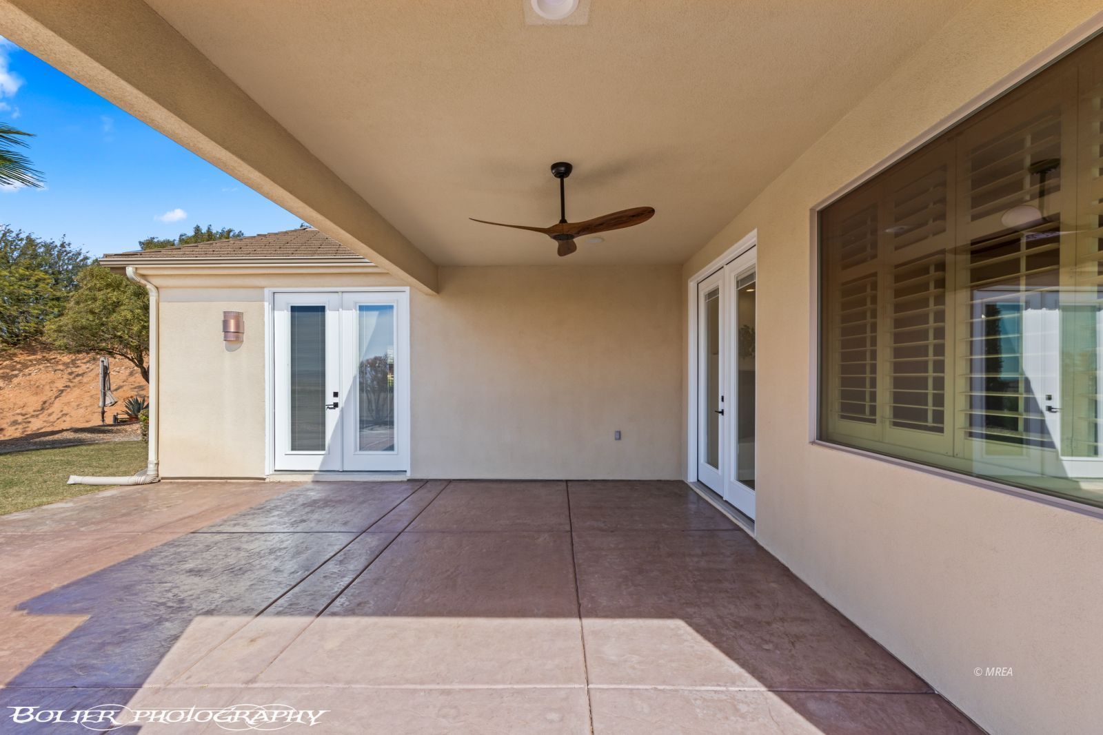 559  Highland View Ct