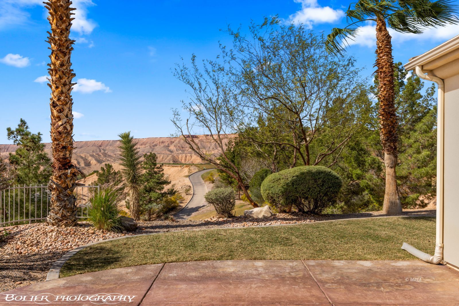 559  Highland View Ct