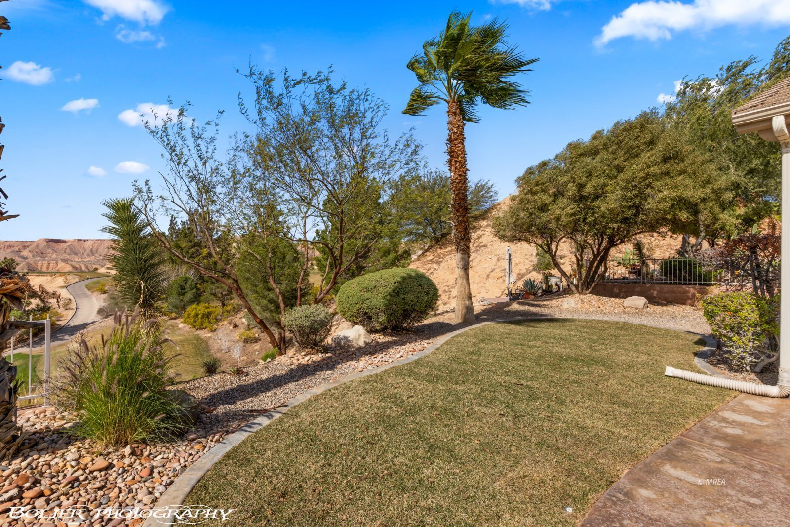 559  Highland View Ct