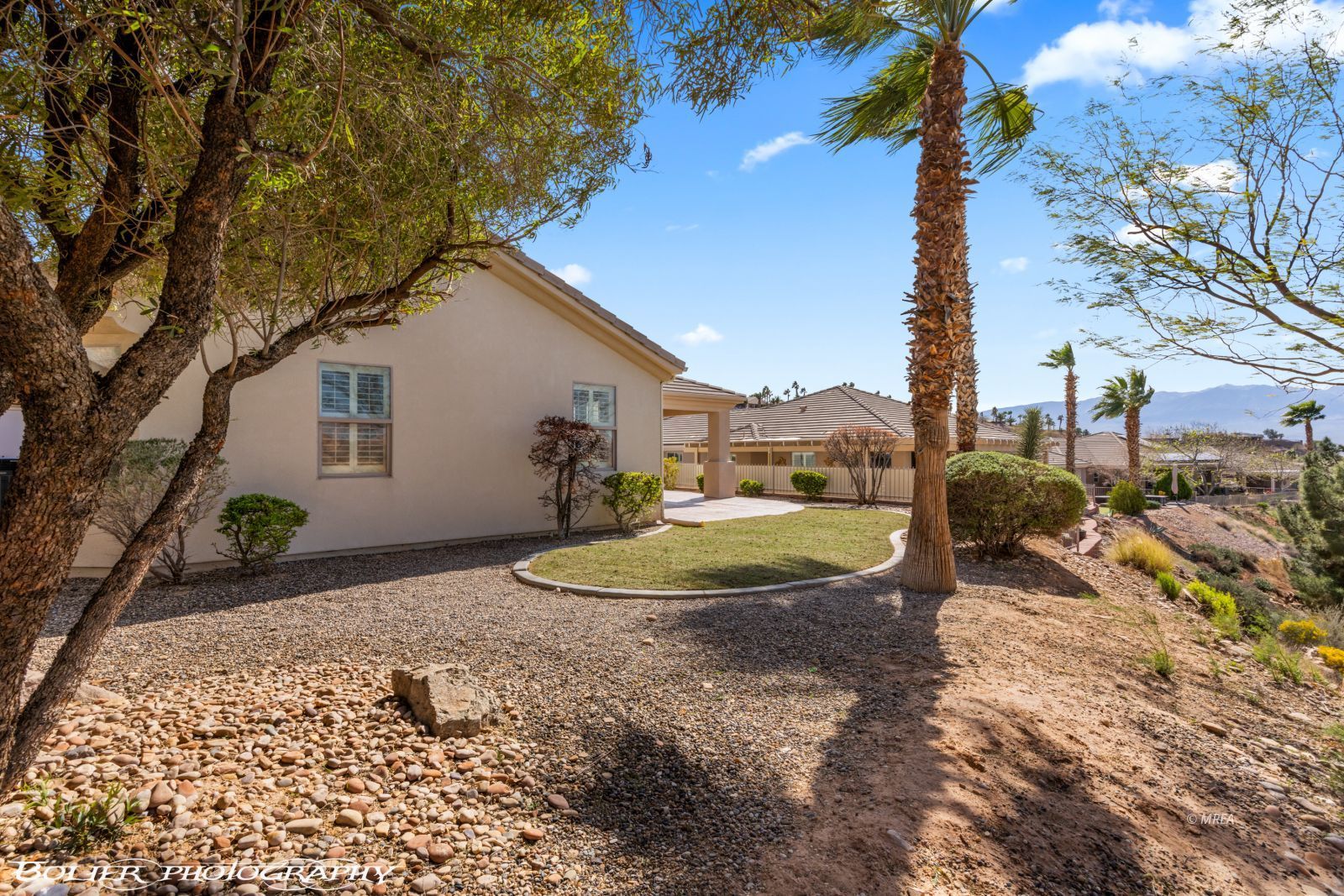 559  Highland View Ct