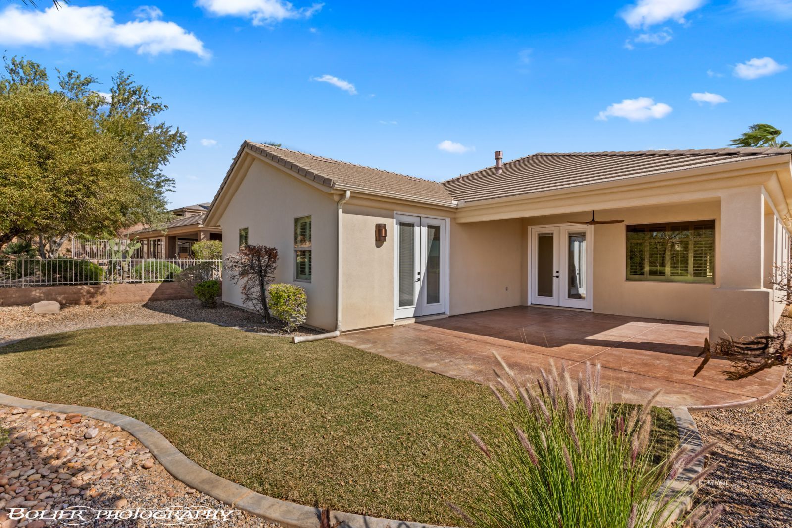 559  Highland View Ct