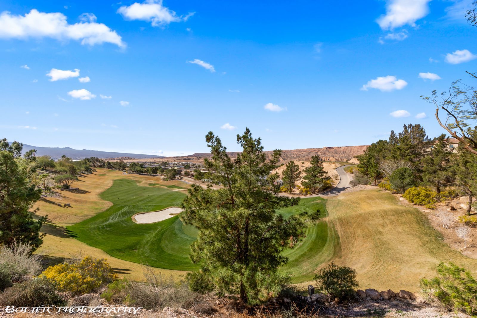 559  Highland View Ct