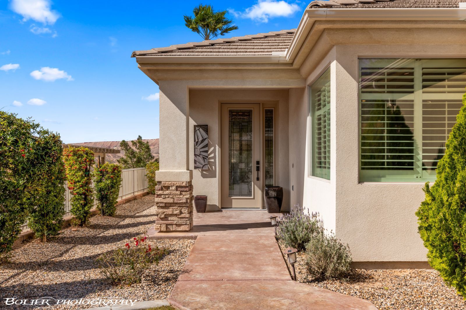 559  Highland View Ct