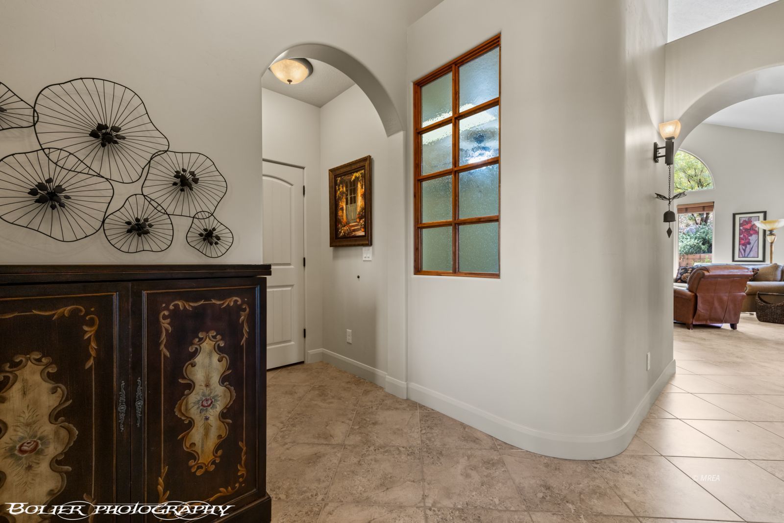 748  Tivoli Crescent 