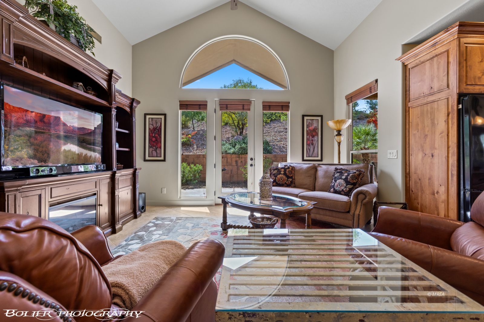 748  Tivoli Crescent 