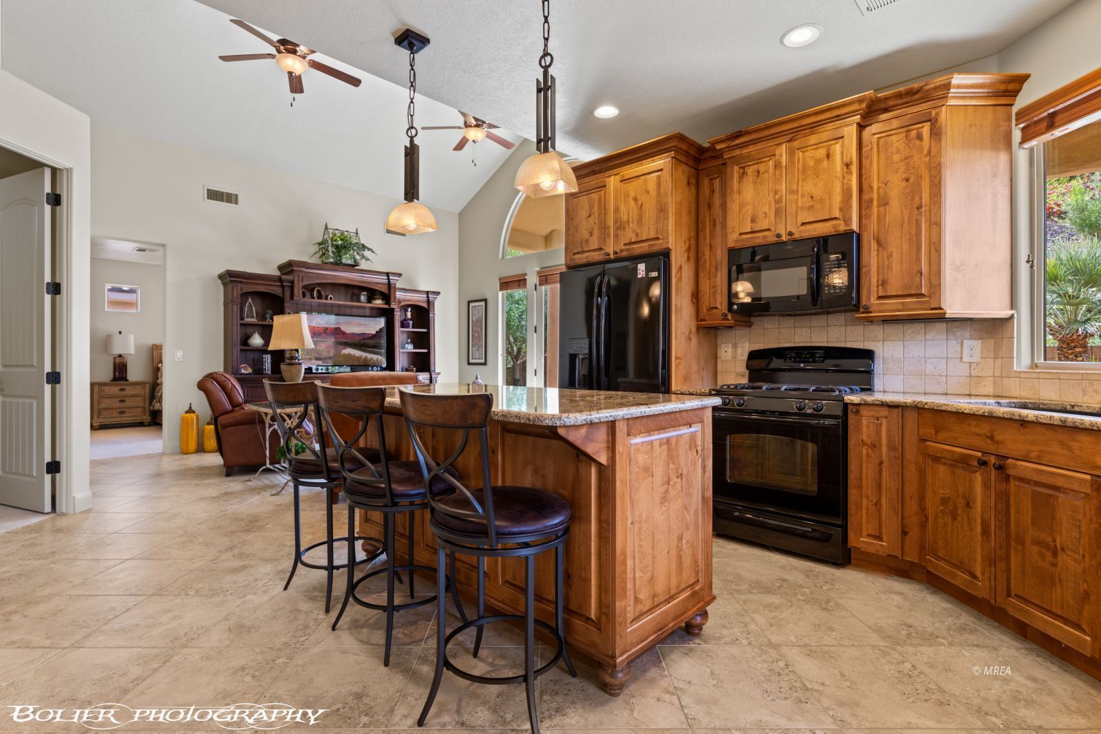 748  Tivoli Crescent 