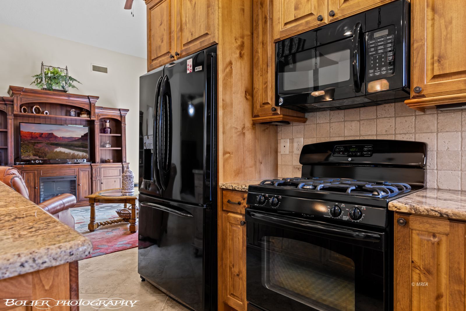 748  Tivoli Crescent 