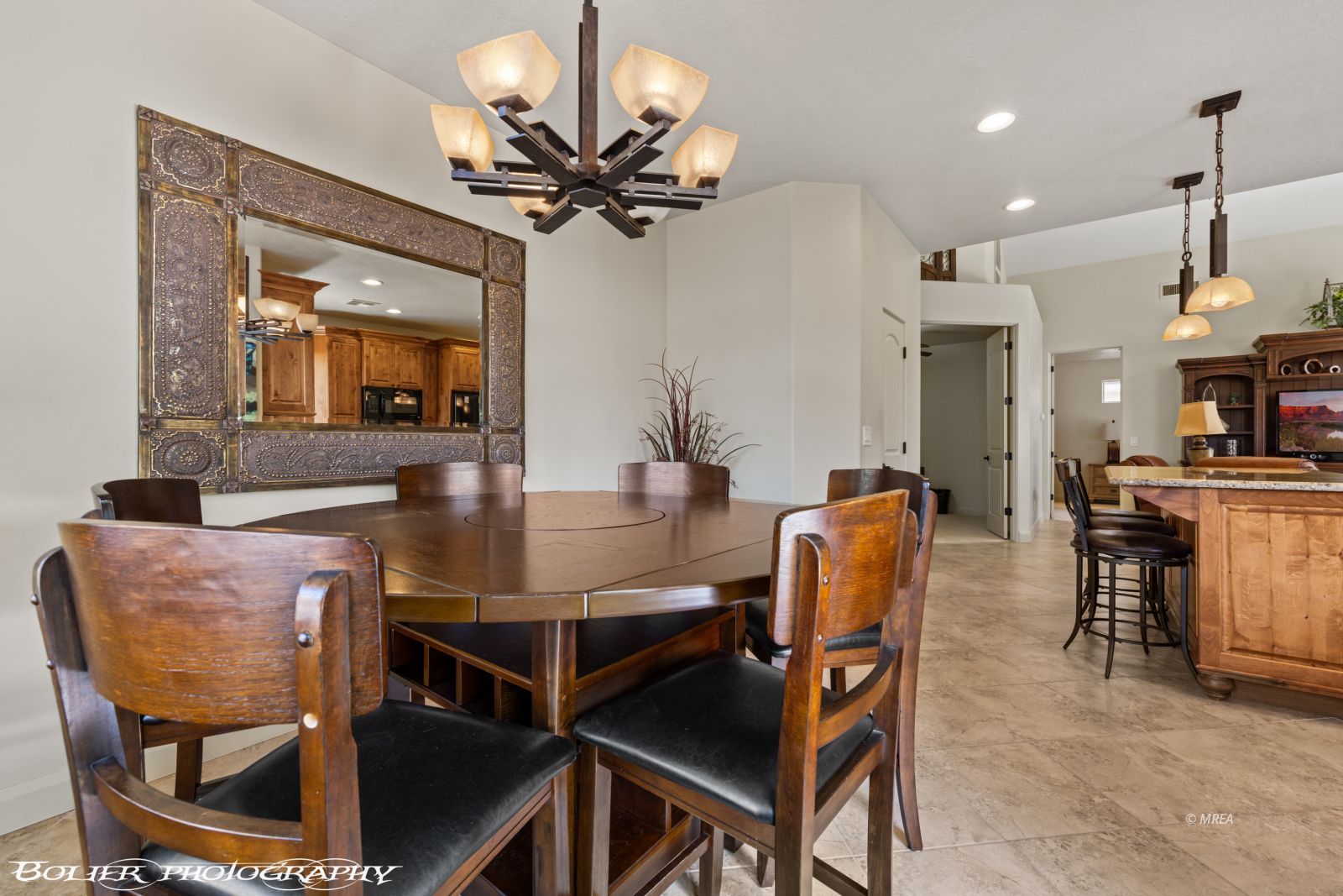 748  Tivoli Crescent 