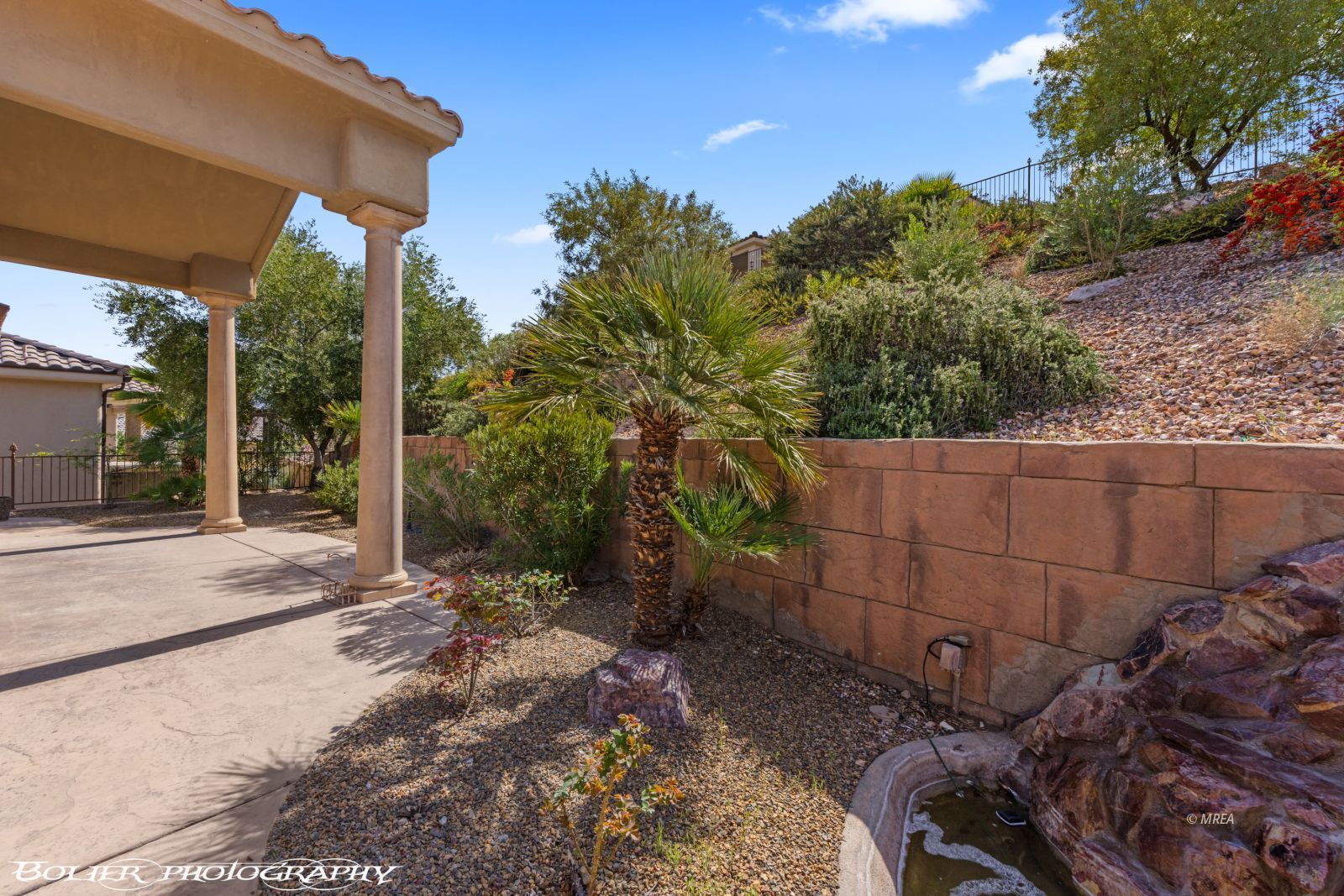 748  Tivoli Crescent 