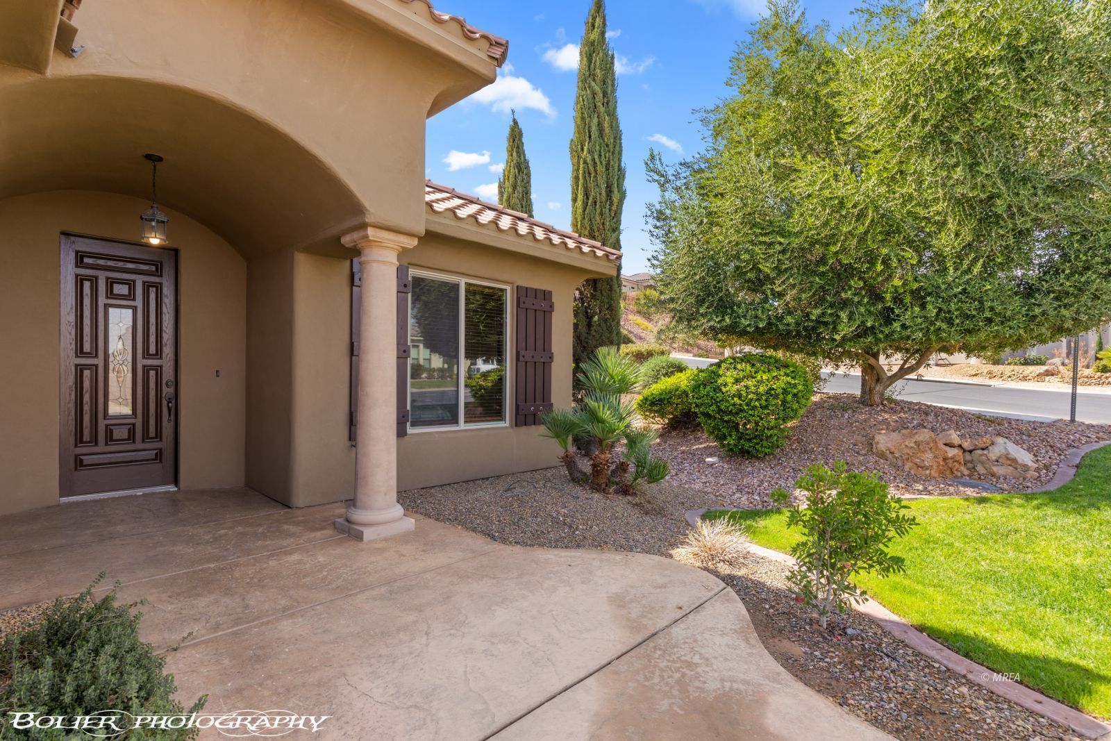 748  Tivoli Crescent 