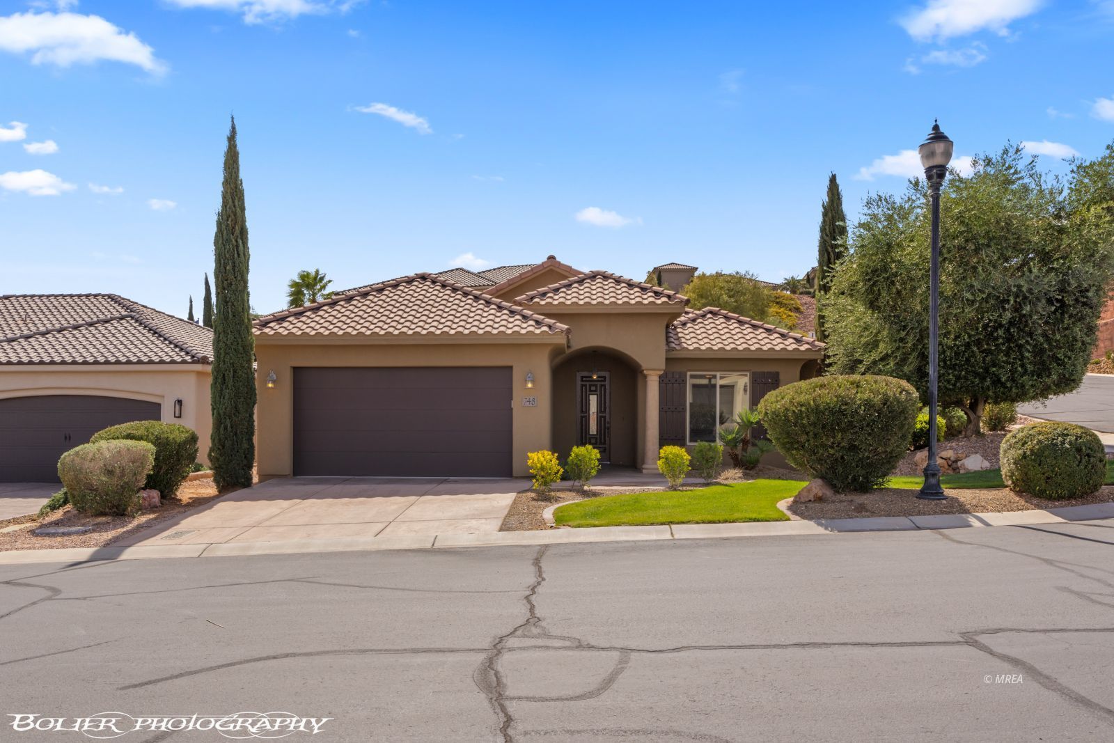 748  Tivoli Crescent 