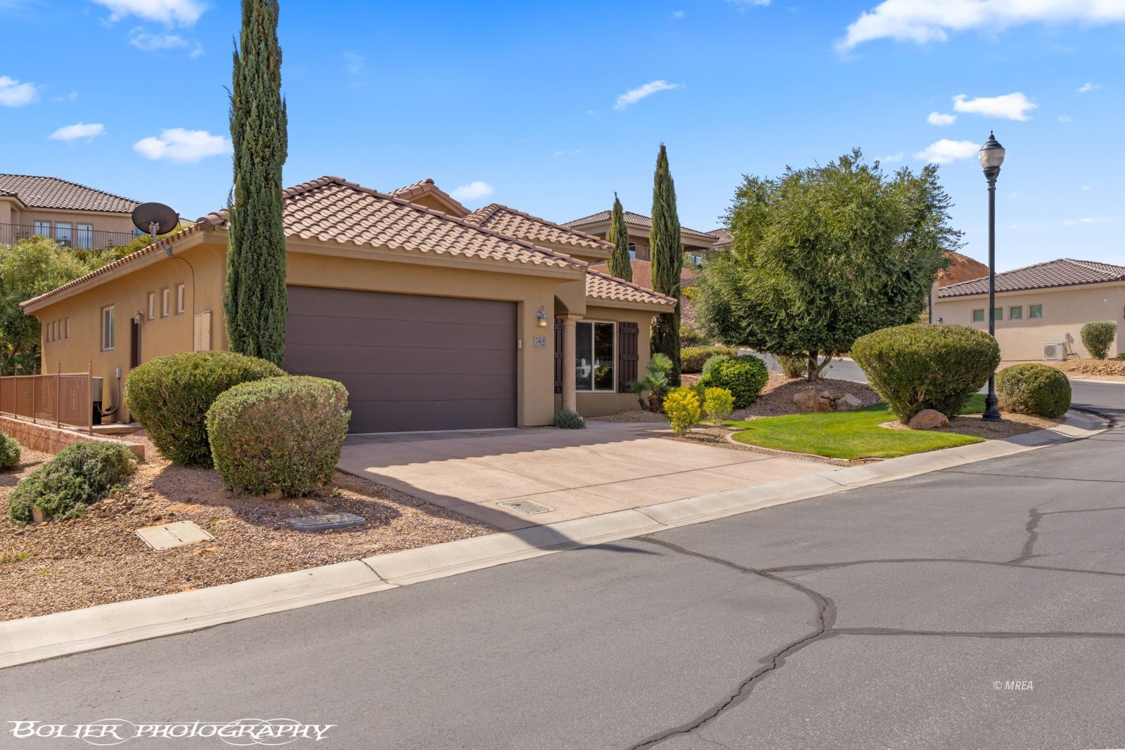 748  Tivoli Crescent 