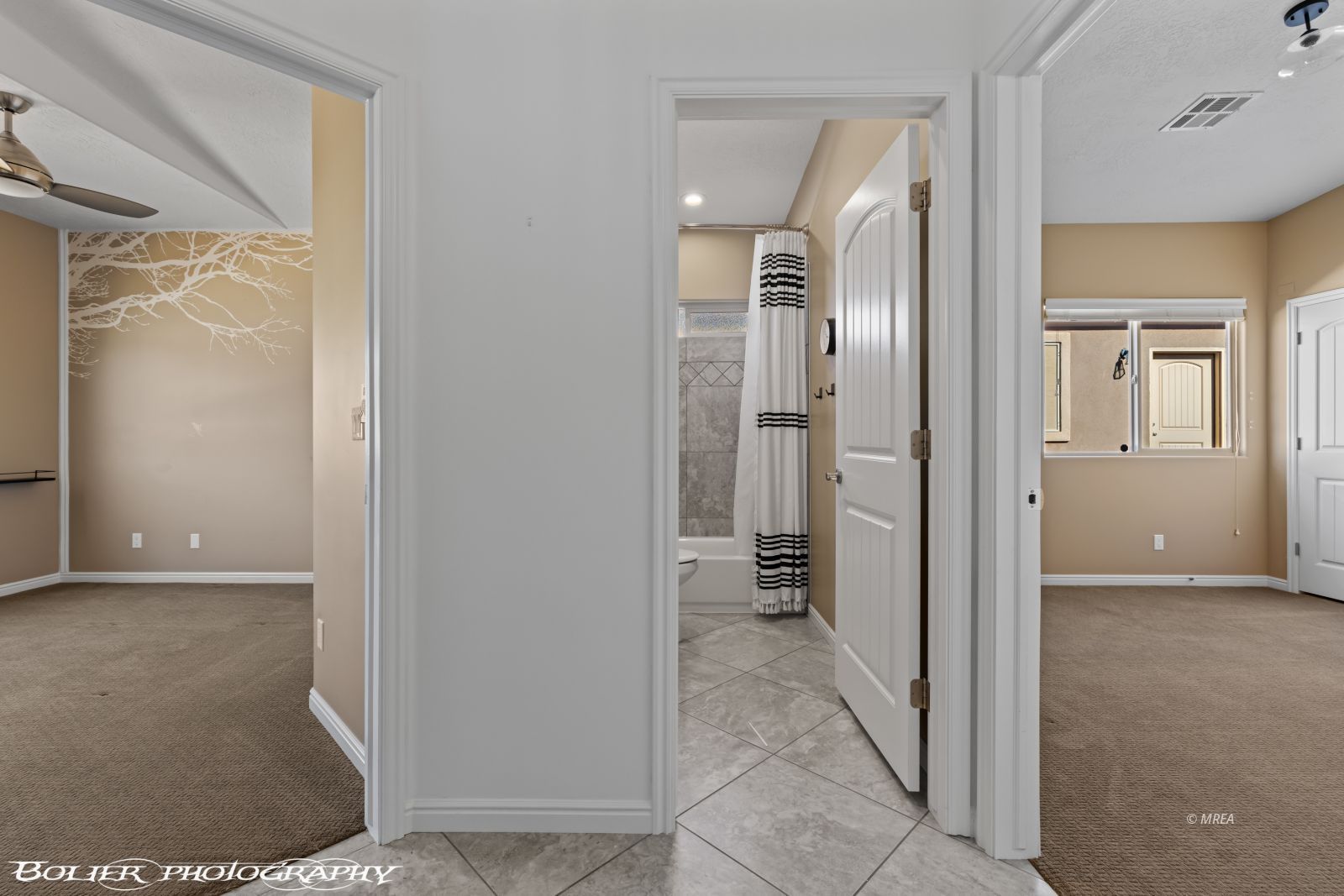 1352  Lexington Lane 