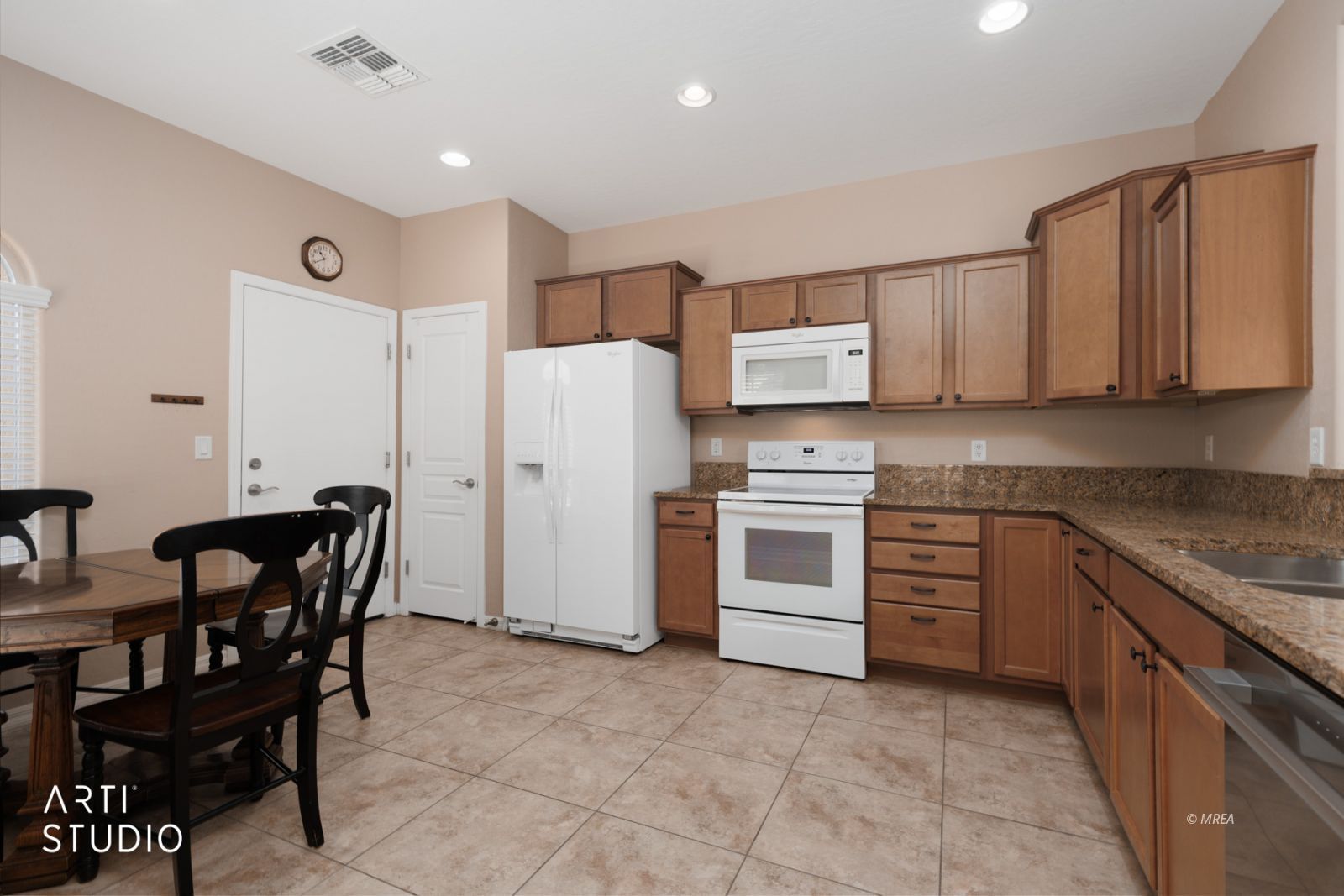 799  Country Grove Ln