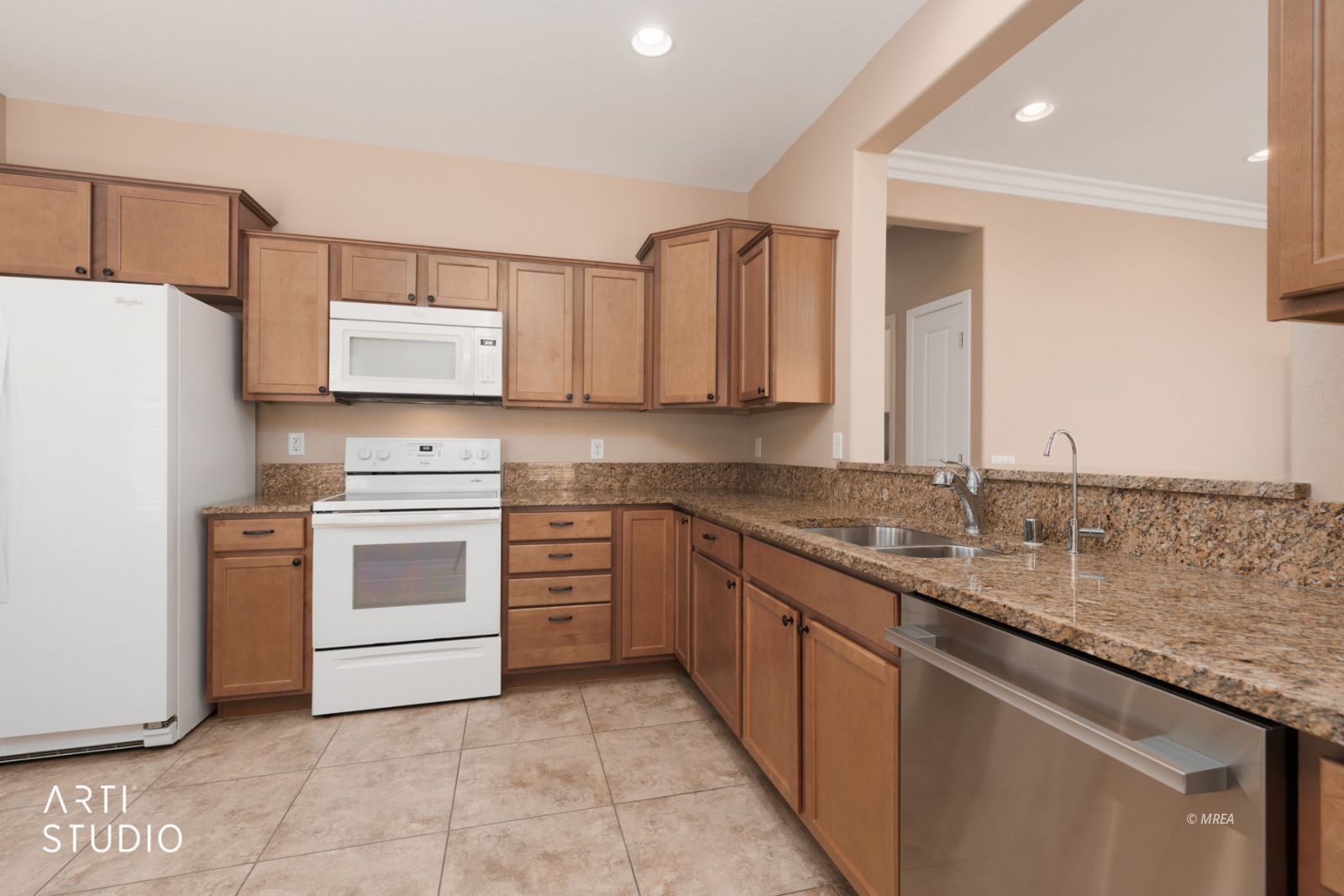 799  Country Grove Ln