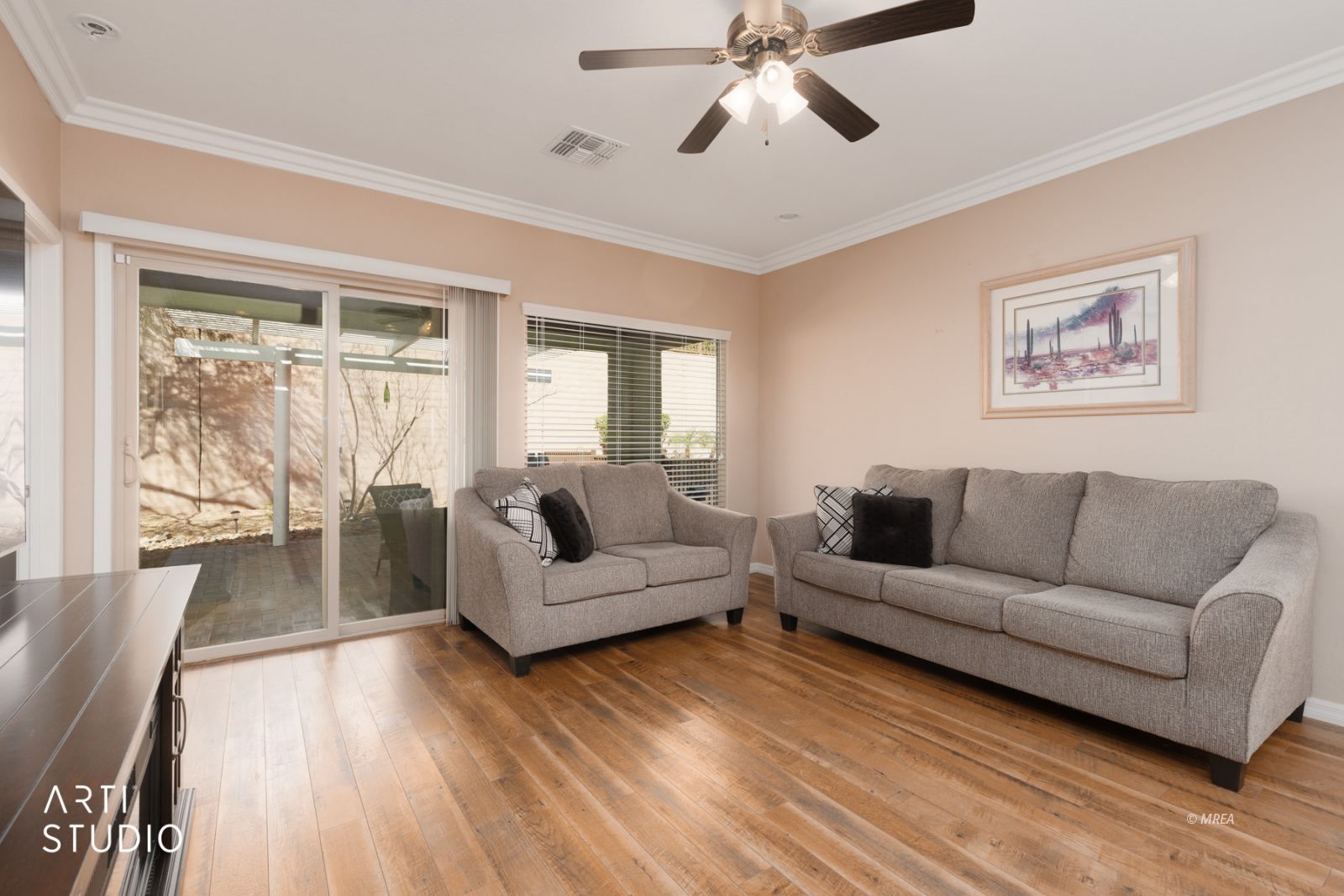 799  Country Grove Ln