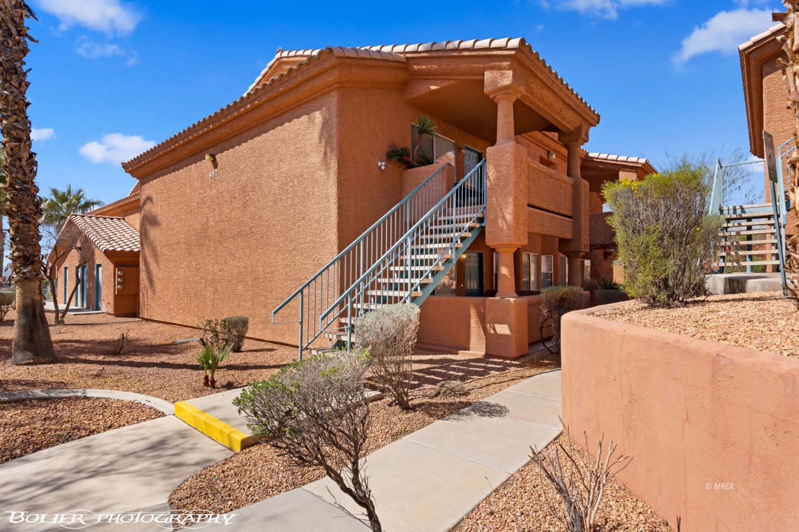 957  Mesquite Springs Dr #102