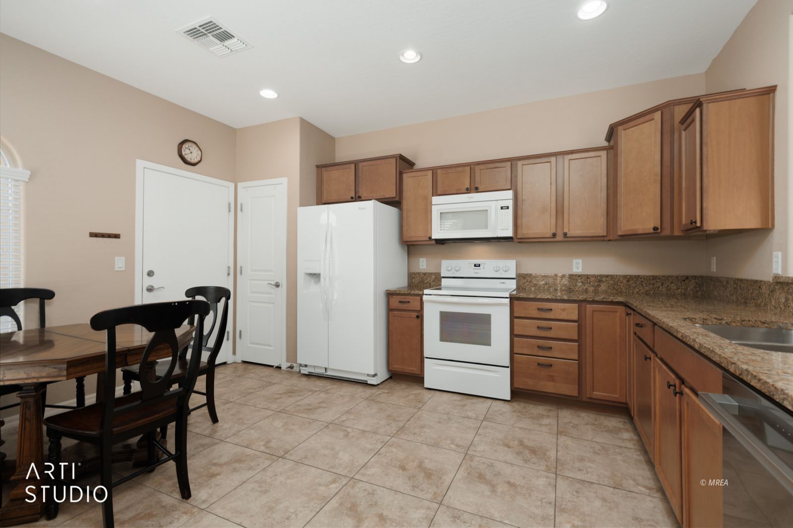 799  Country Grove Ln