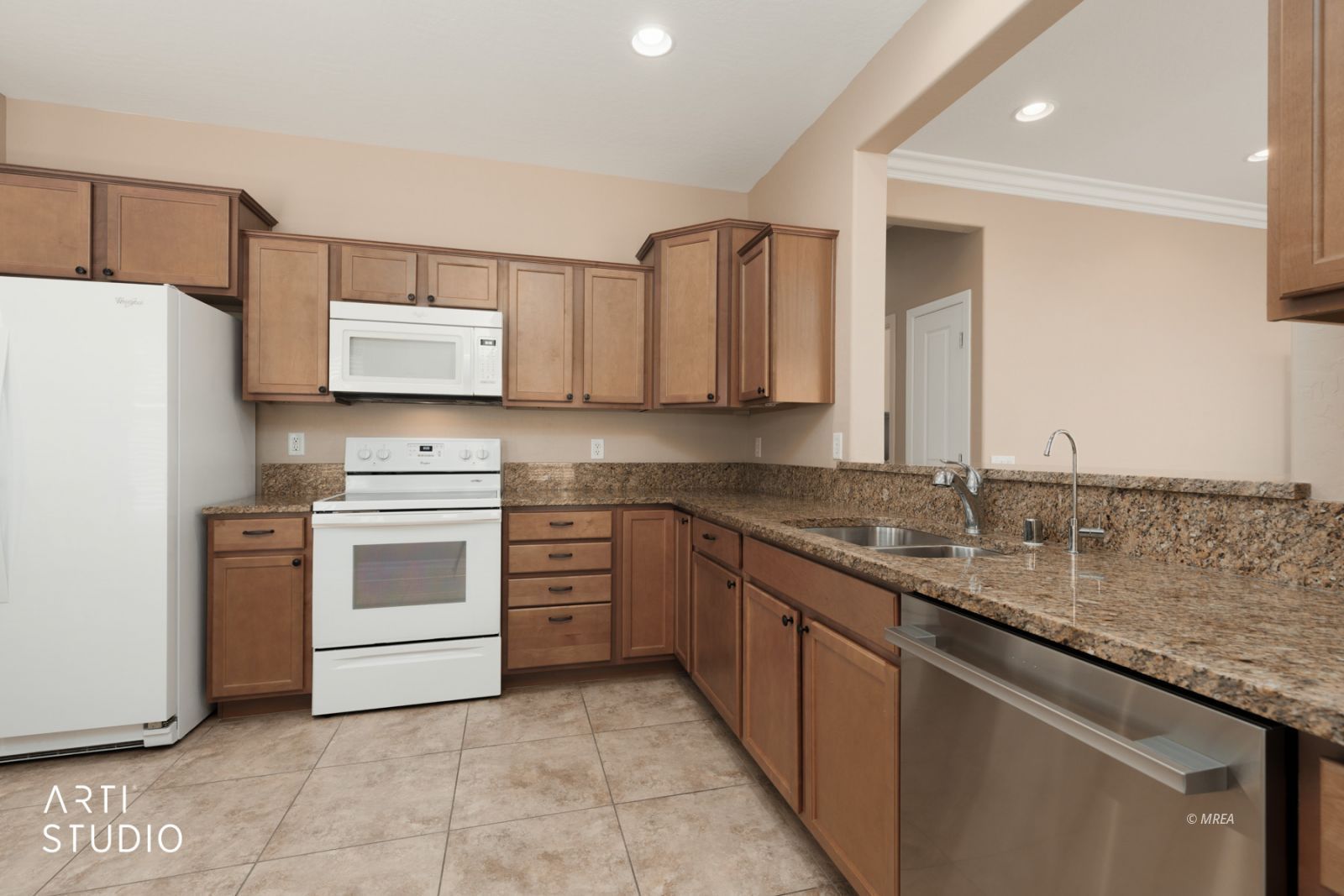 799  Country Grove Ln