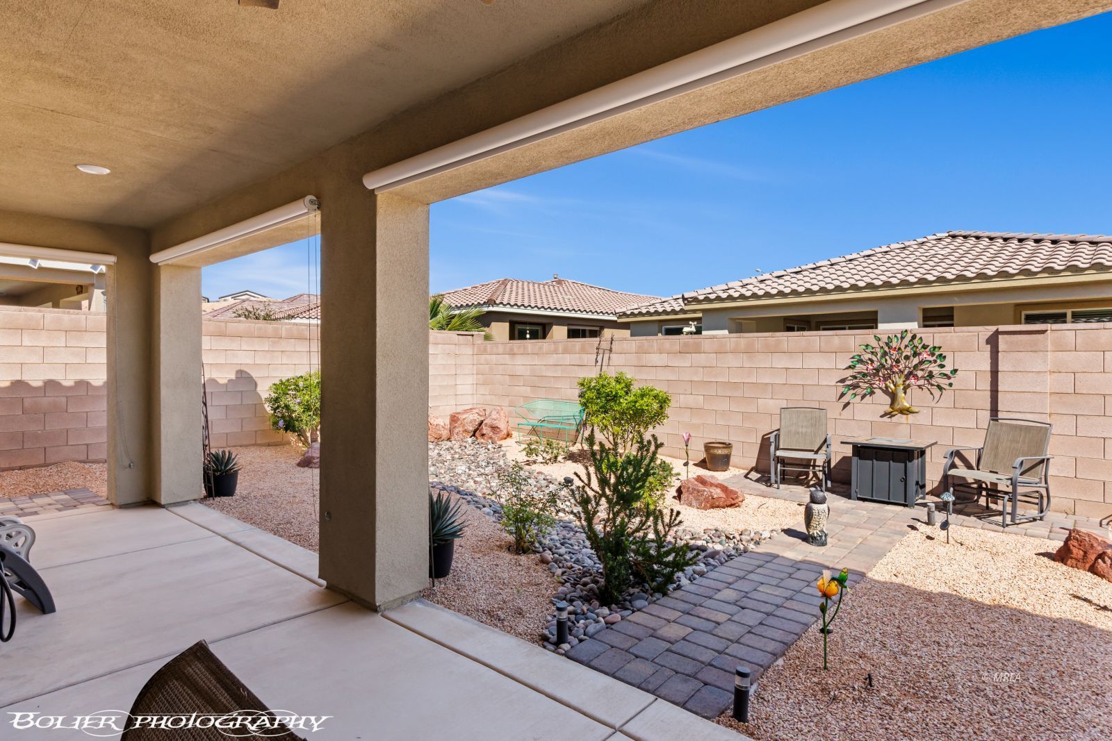 469  Paradise Valley Heights 