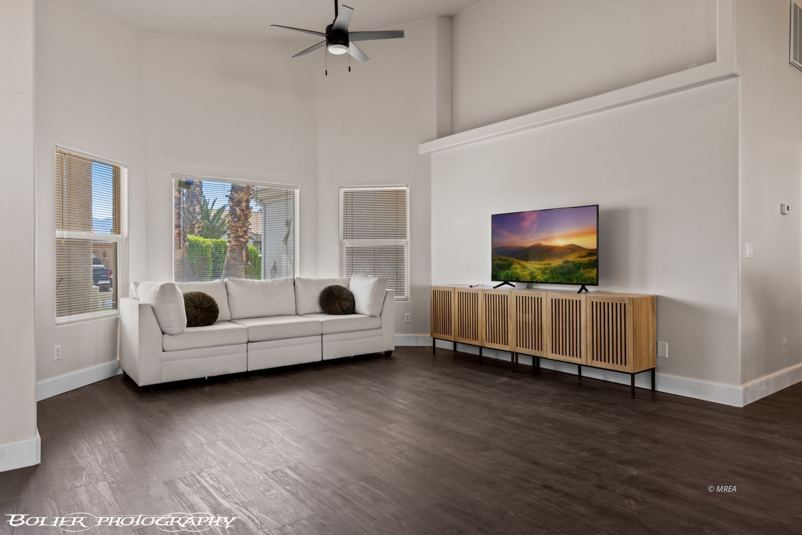 589  Casa Grande Cir