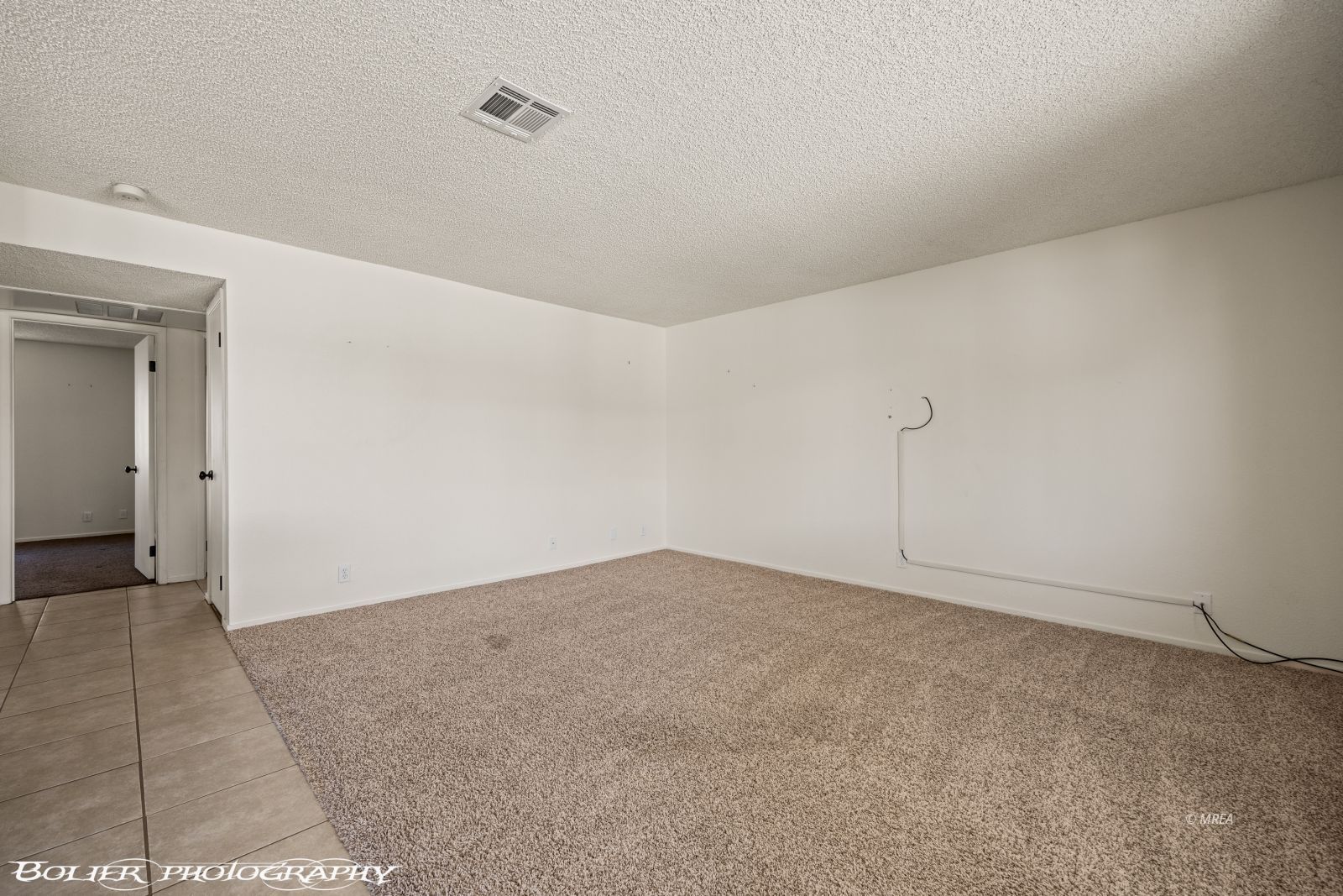 451  Mesa Blvd  #201