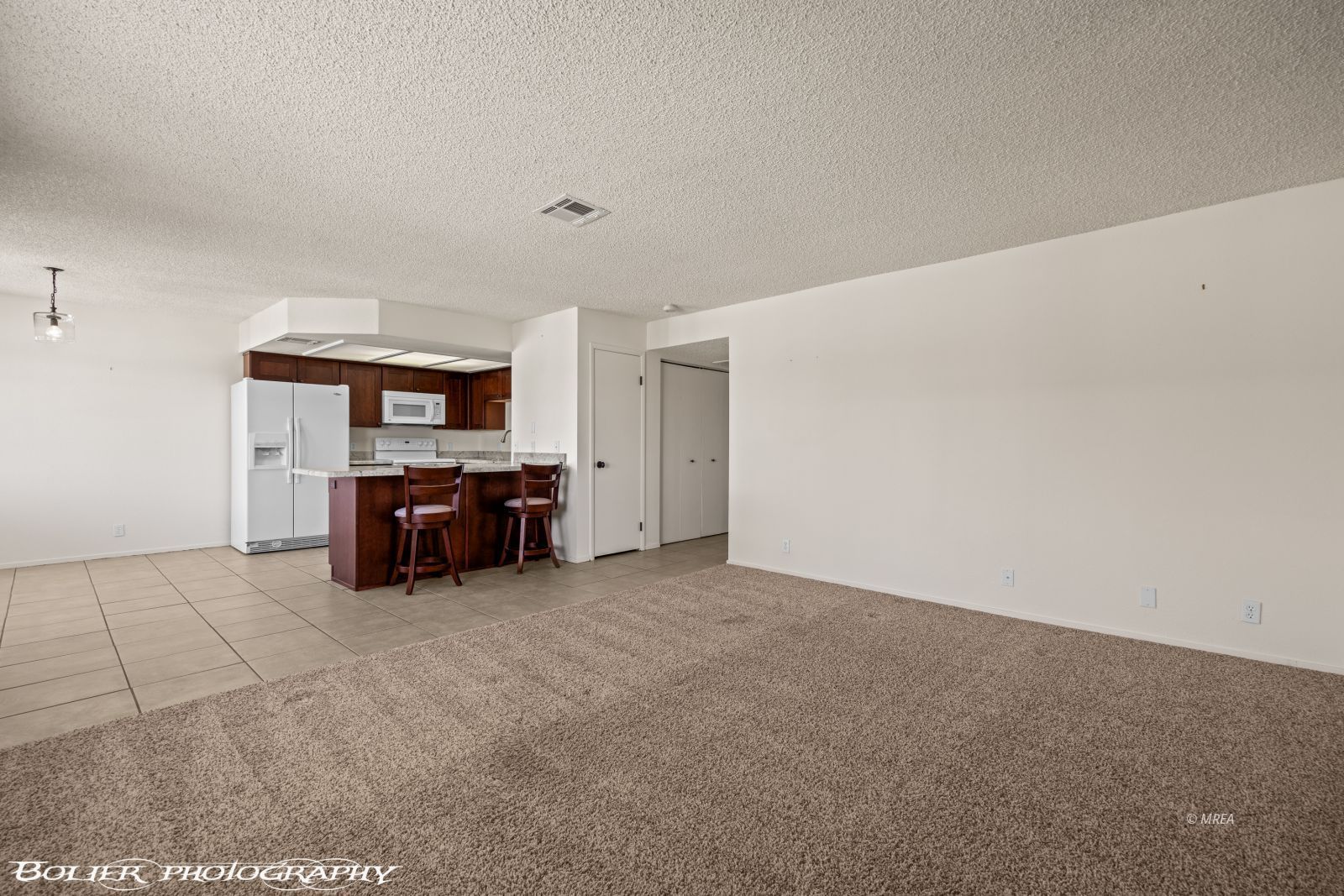451  Mesa Blvd  #201