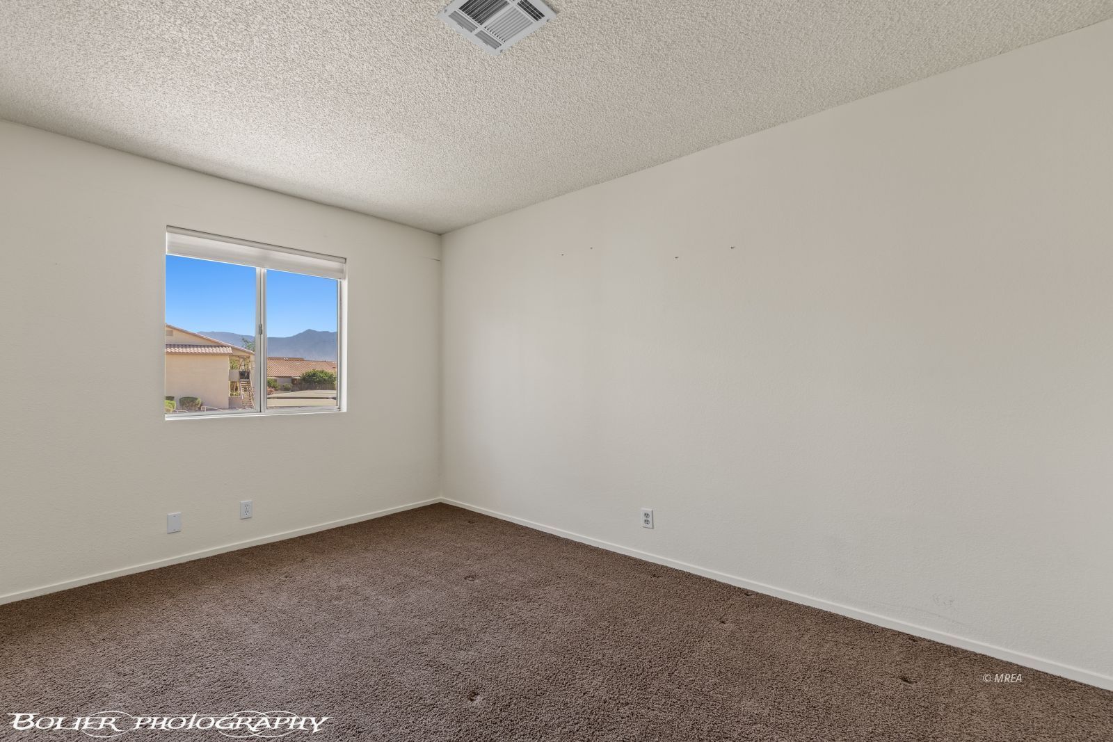 451  Mesa Blvd  #201